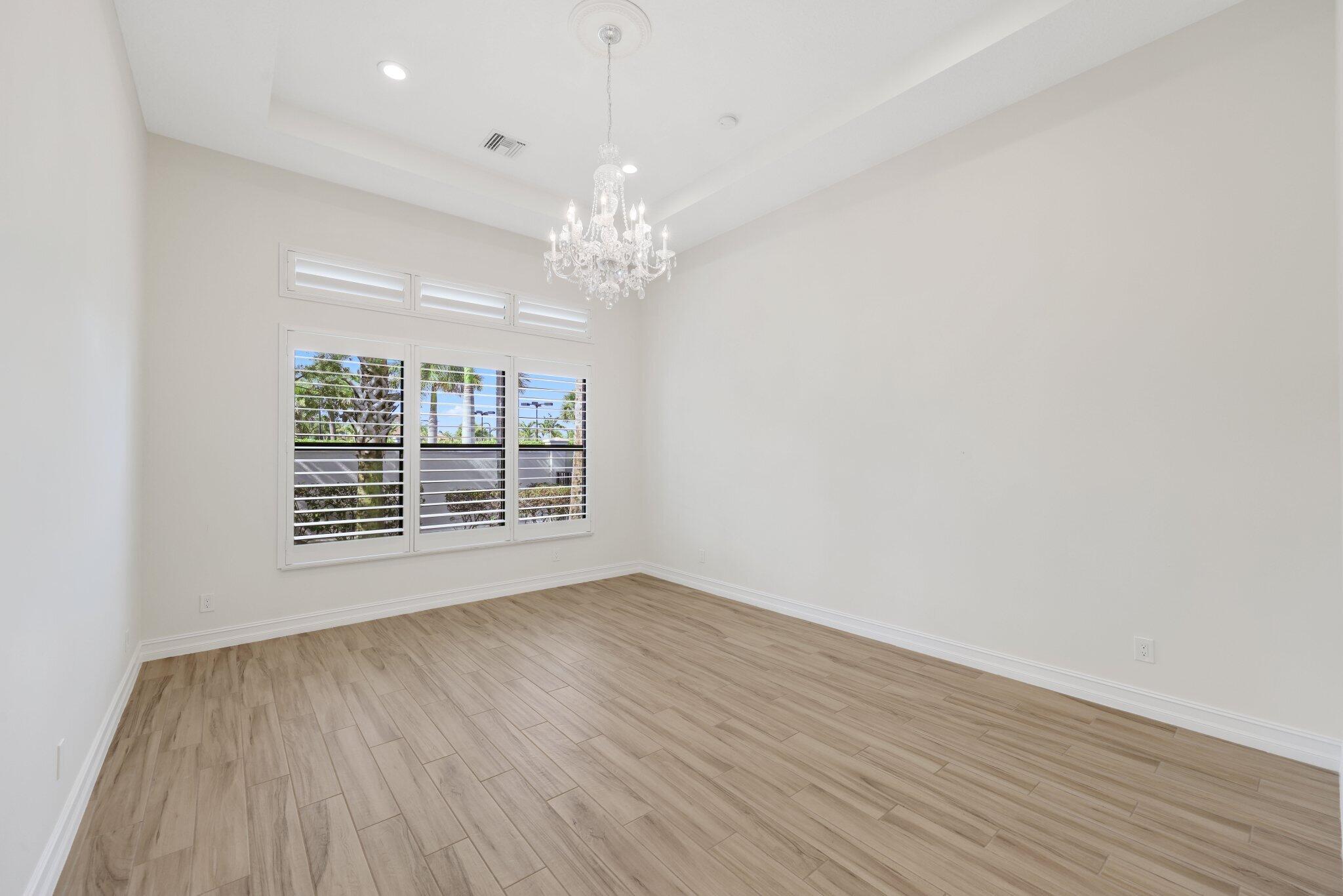 12100 Kalmar Circle S