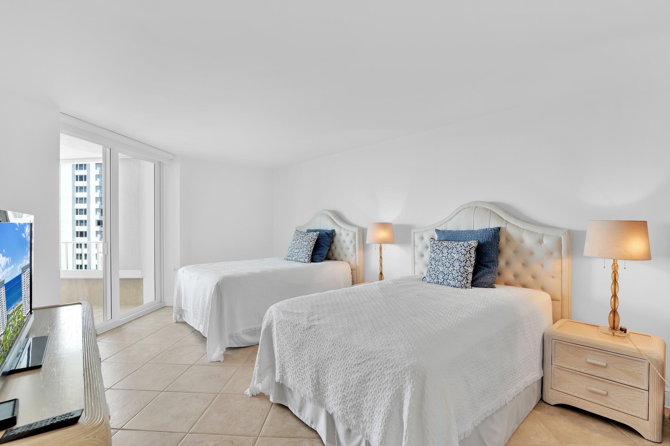550 S Ocean Boulevard 1003