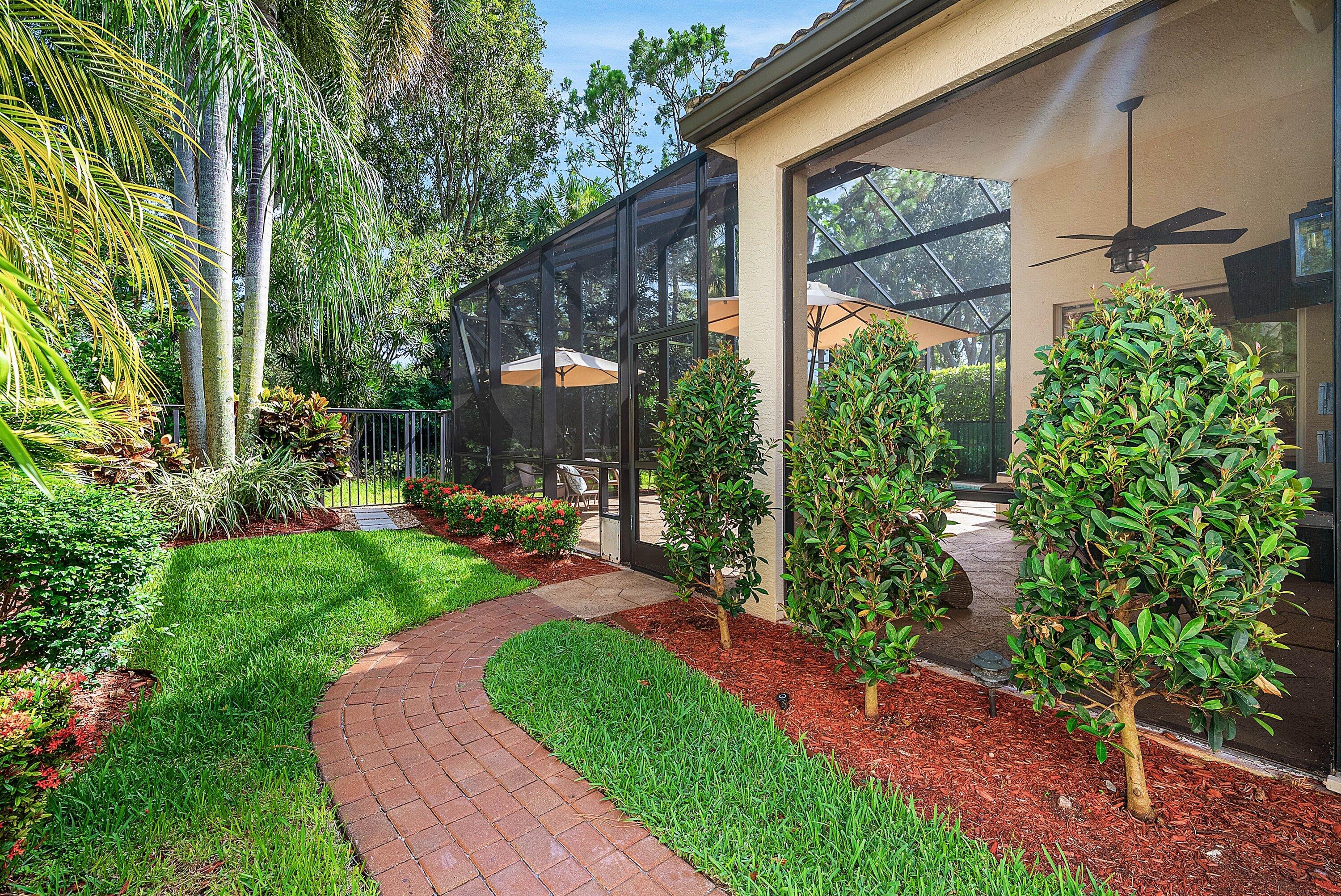 8564 BREEZY OAK Way