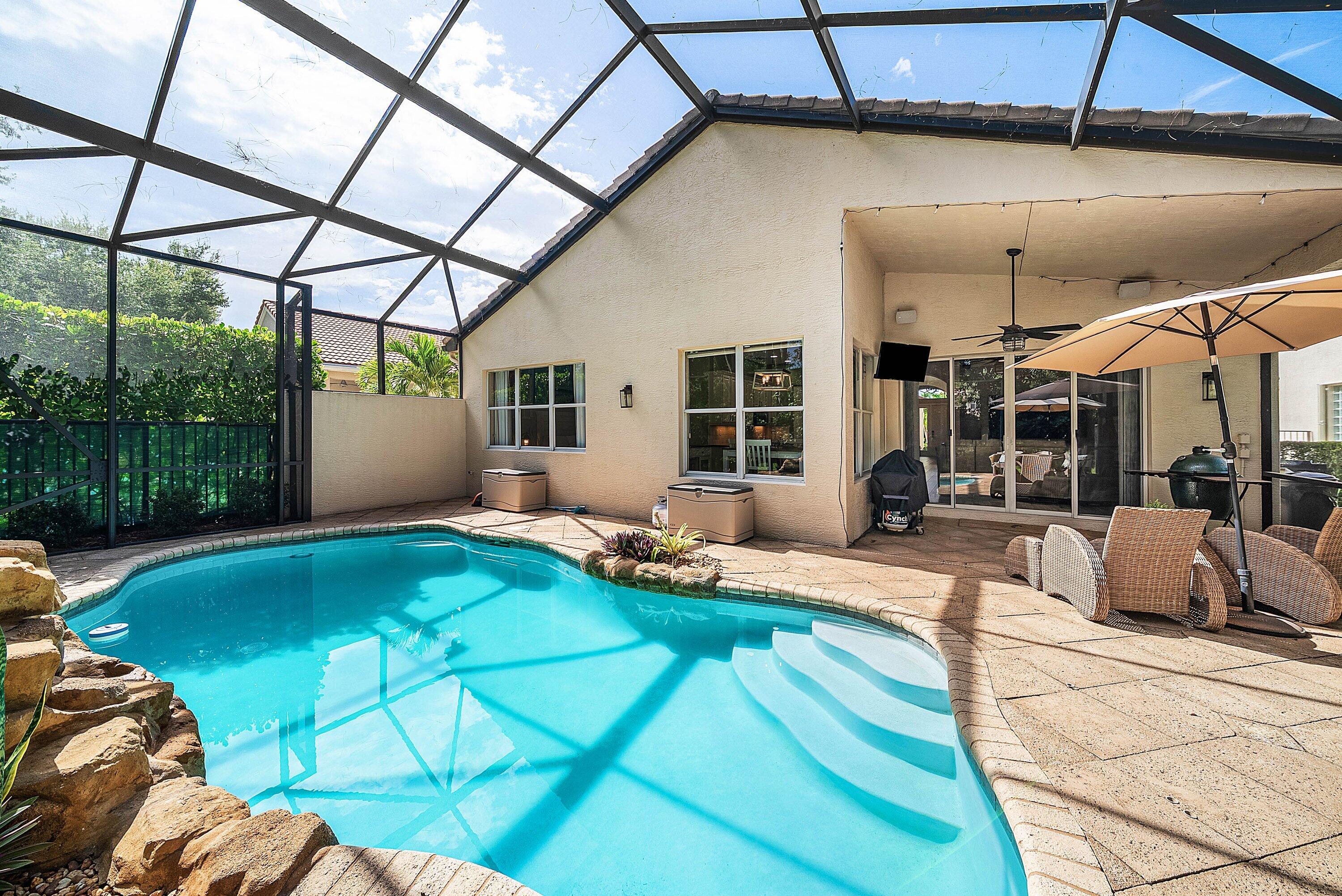 8564 BREEZY OAK Way