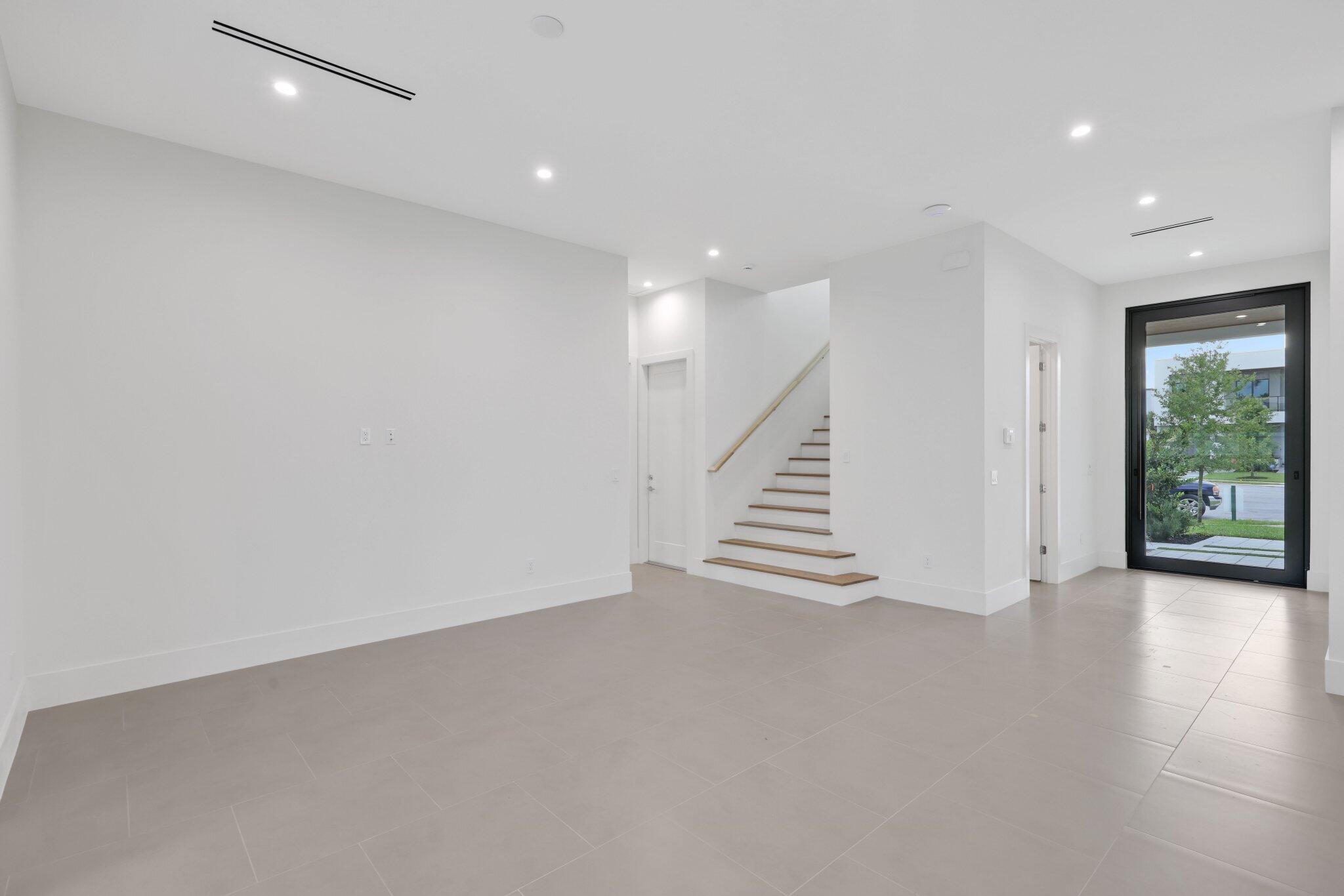 16733 Mosaic Place