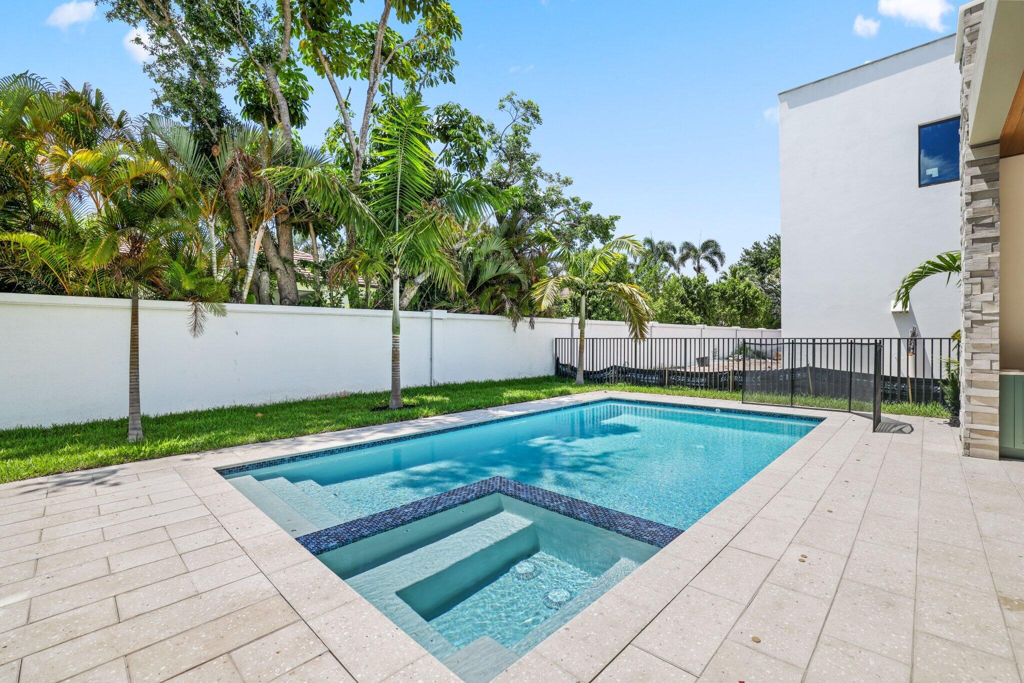 16733 Mosaic Place