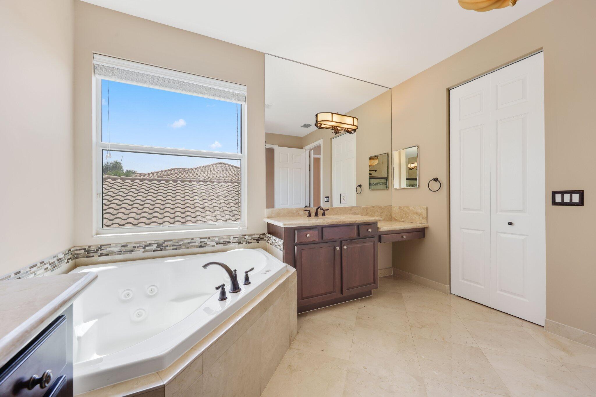 8160 CANTABRIA FALLS Drive
