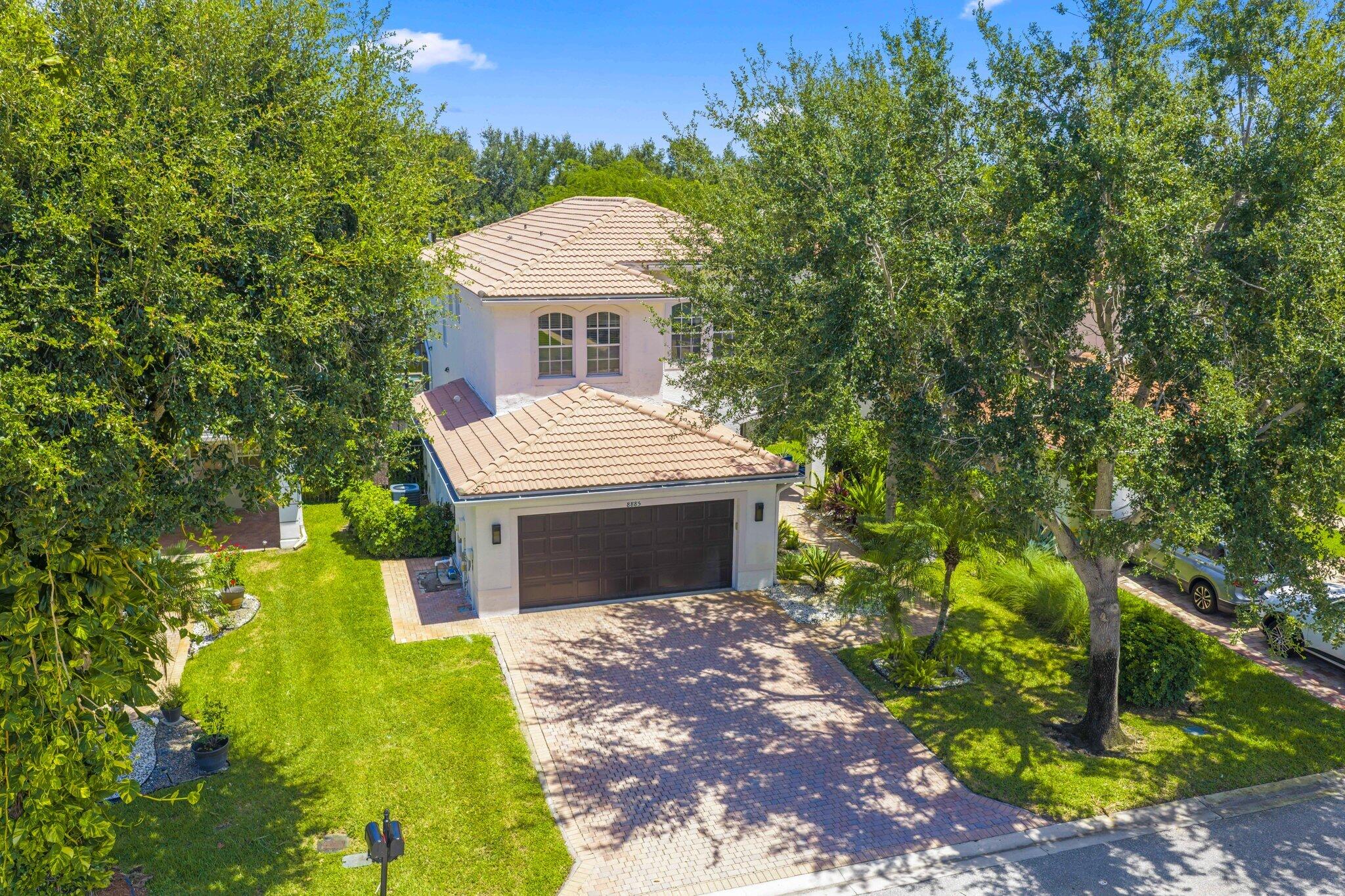 8885 KETTLE DRUM Terrace