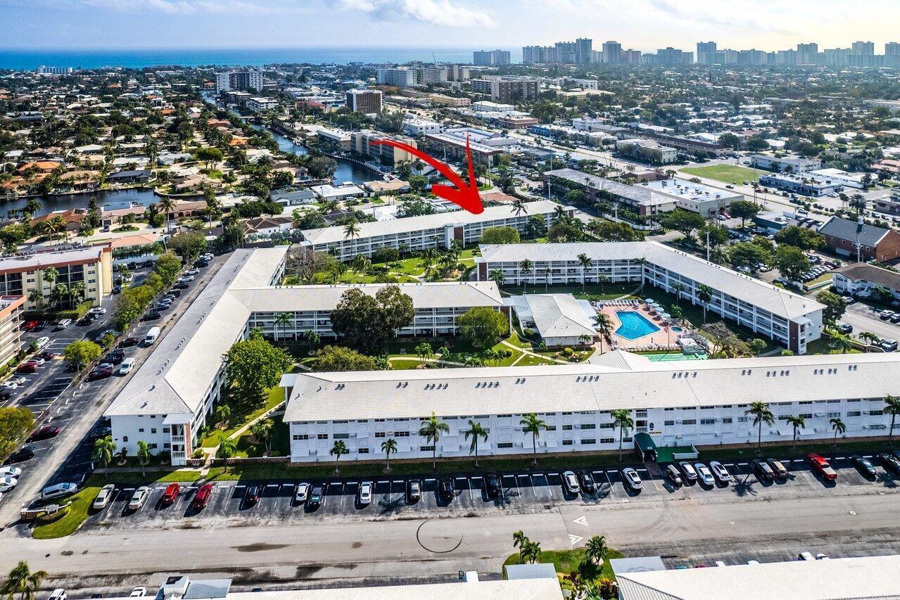 2455 NE 51st Street E102