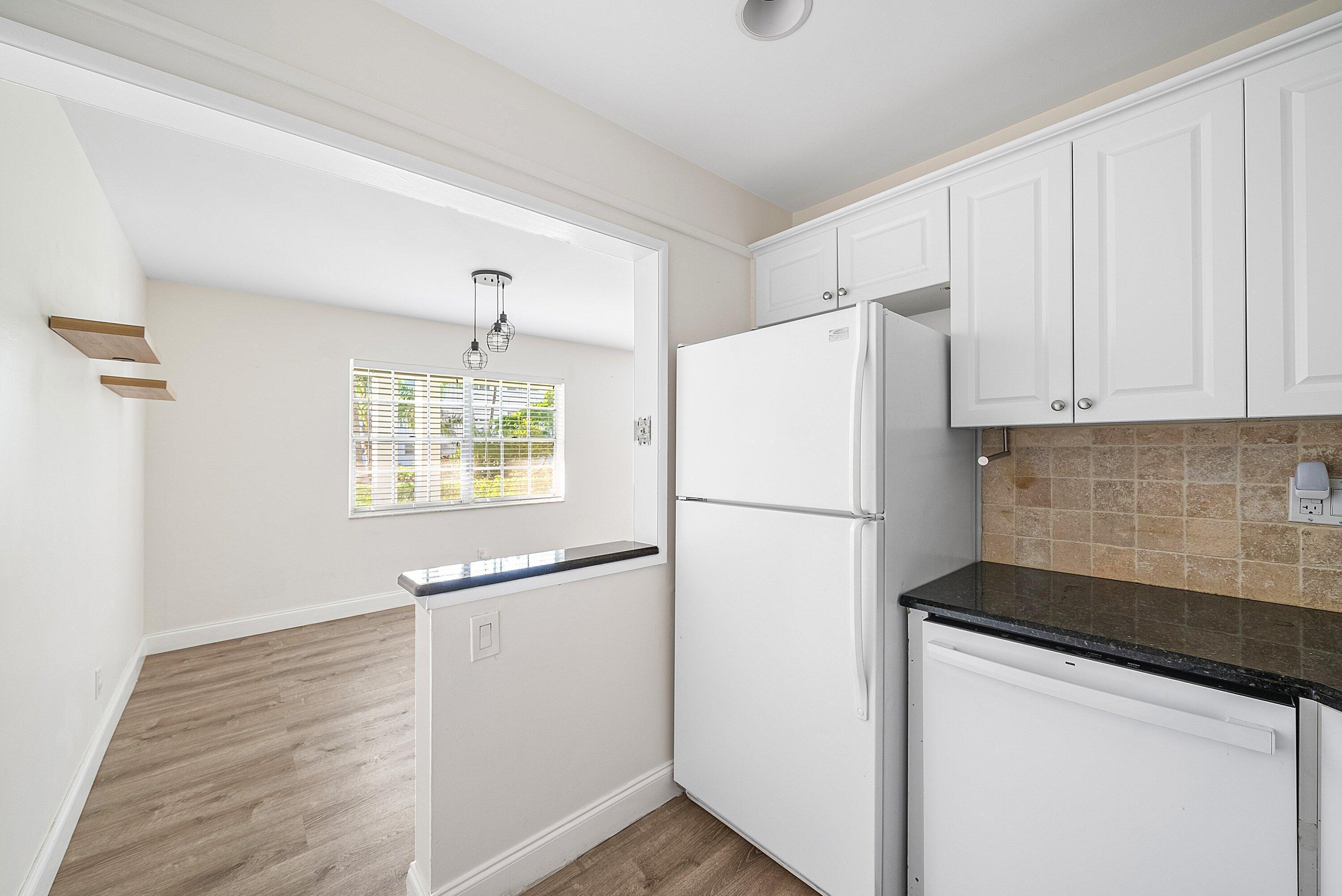 2455 NE 51st Street E102