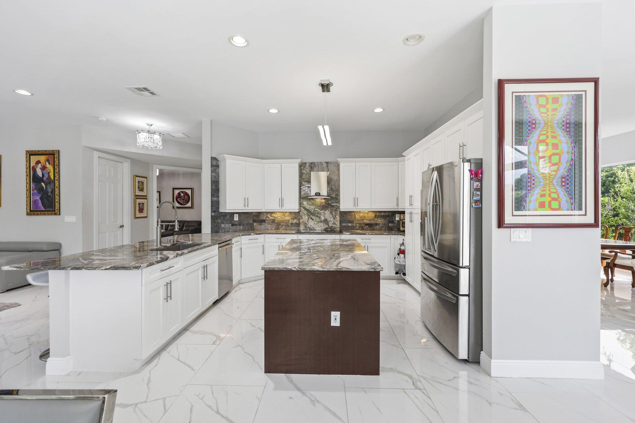 8715 Cobblestone Point Circle