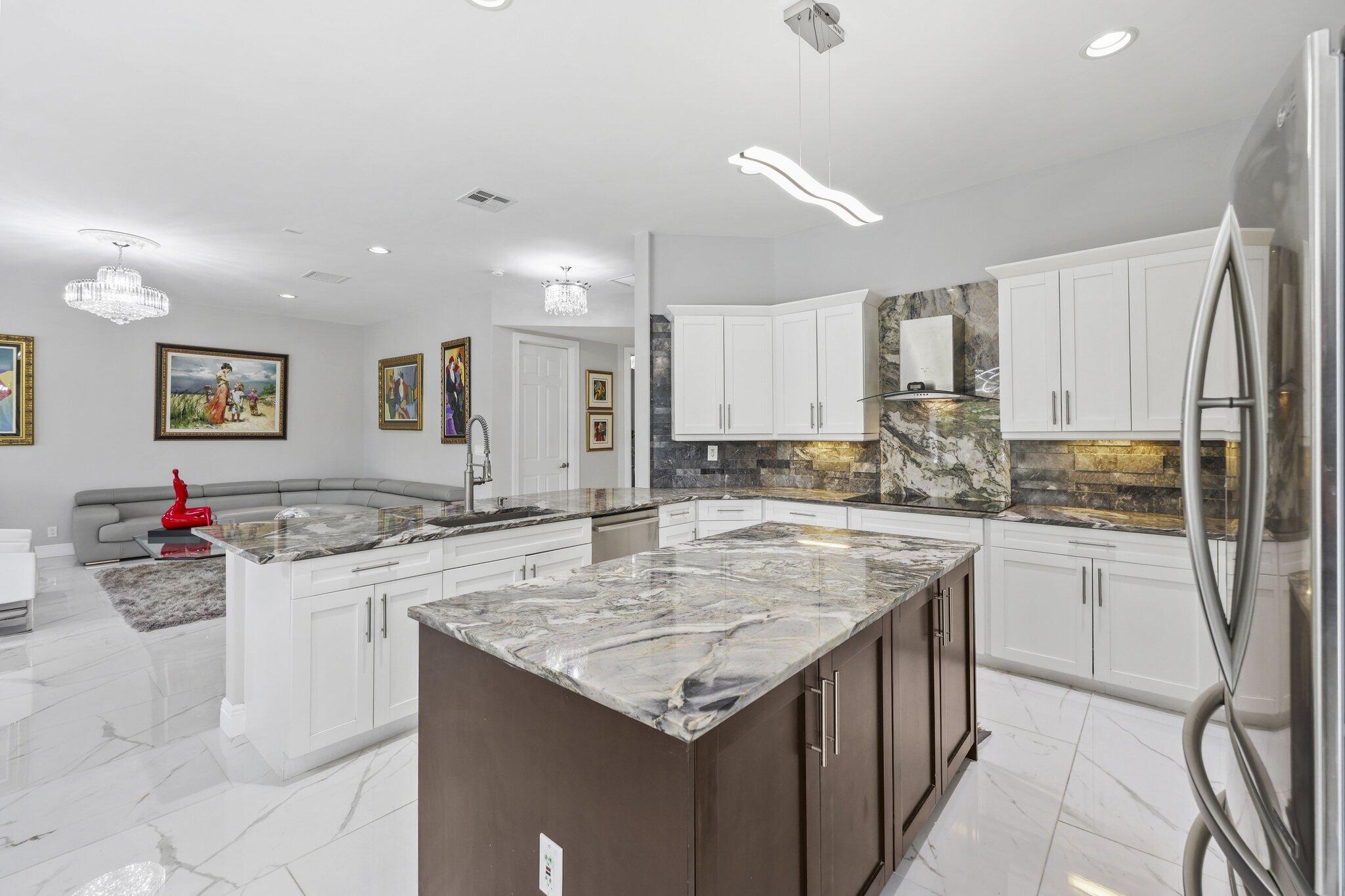 8715 Cobblestone Point Circle