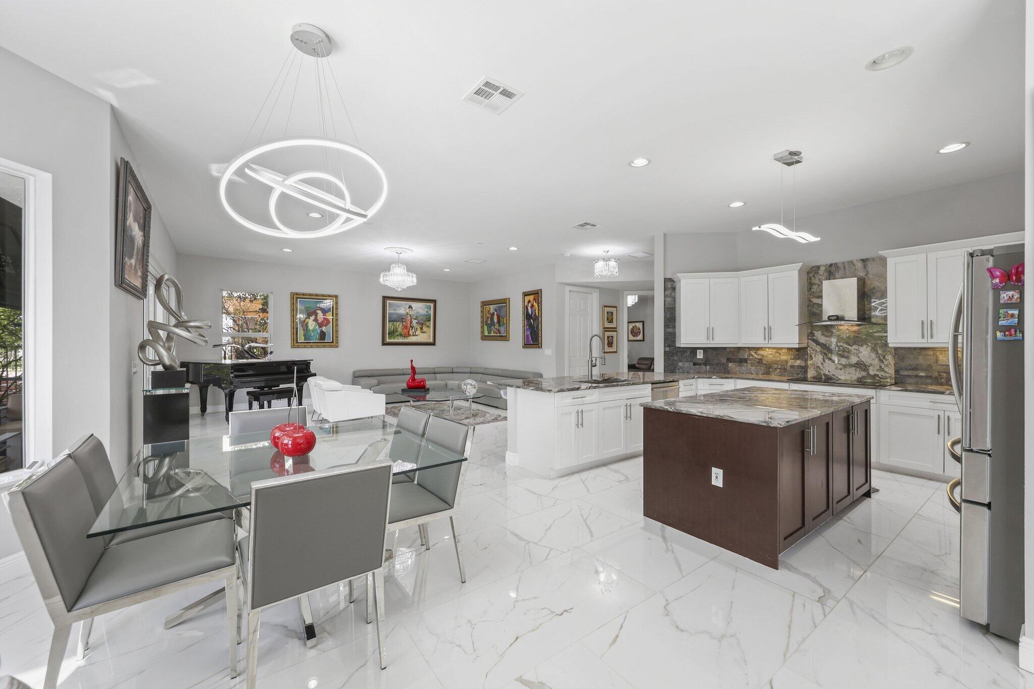 8715 Cobblestone Point Circle