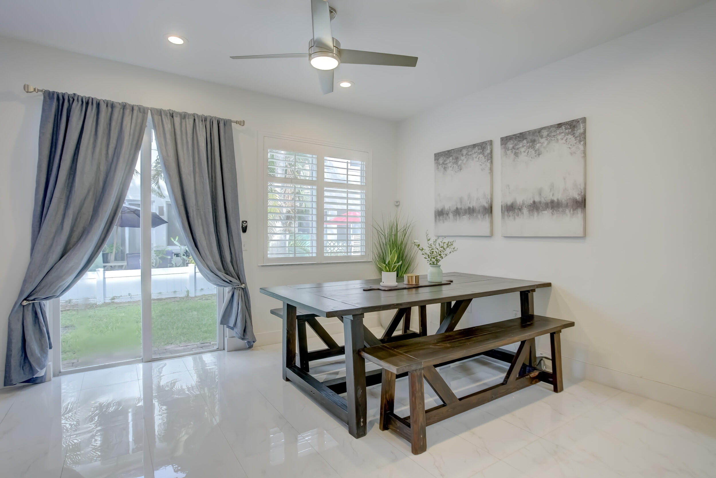 131 S East 7th Way 131