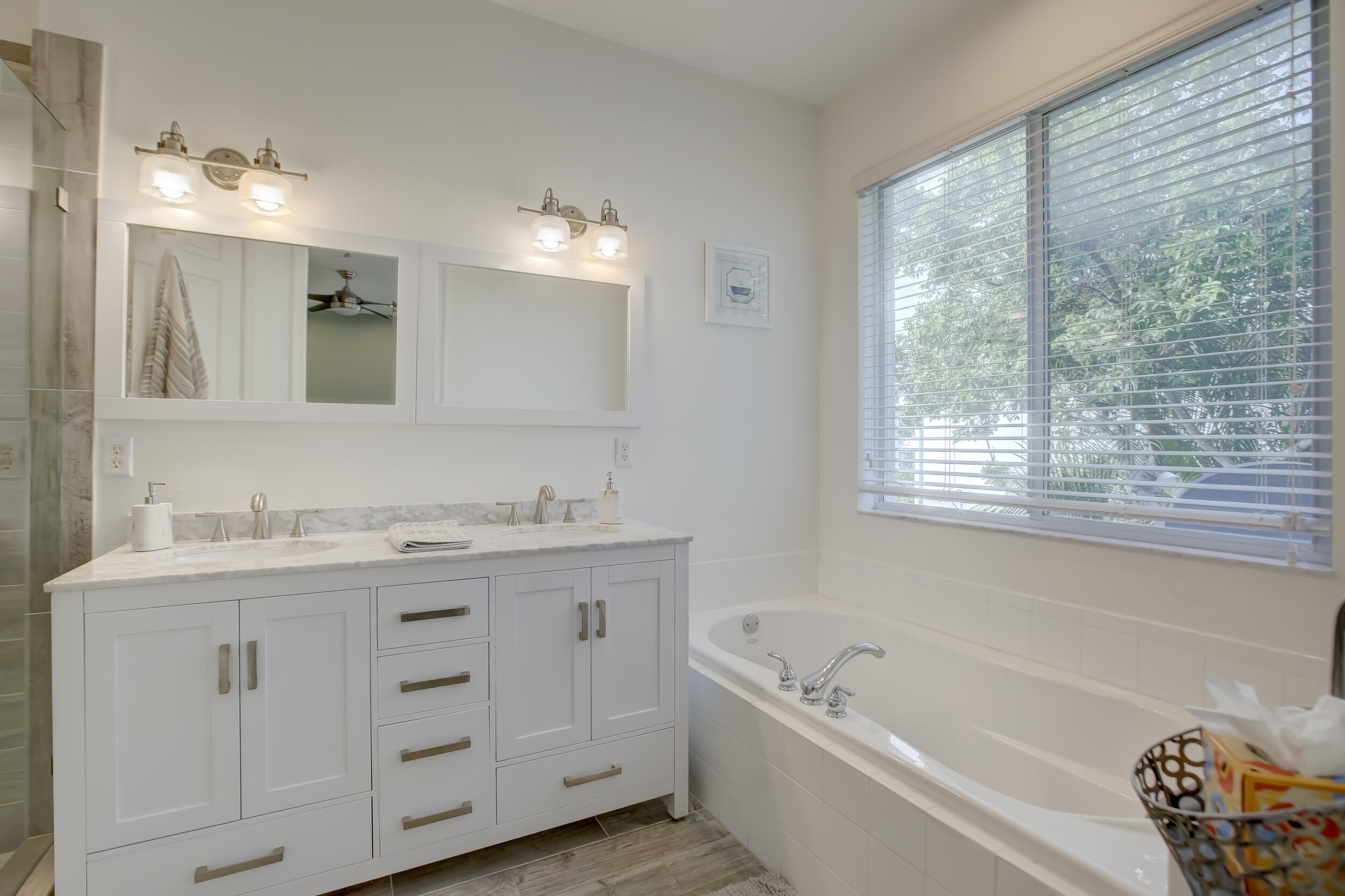 131 S East 7th Way 131