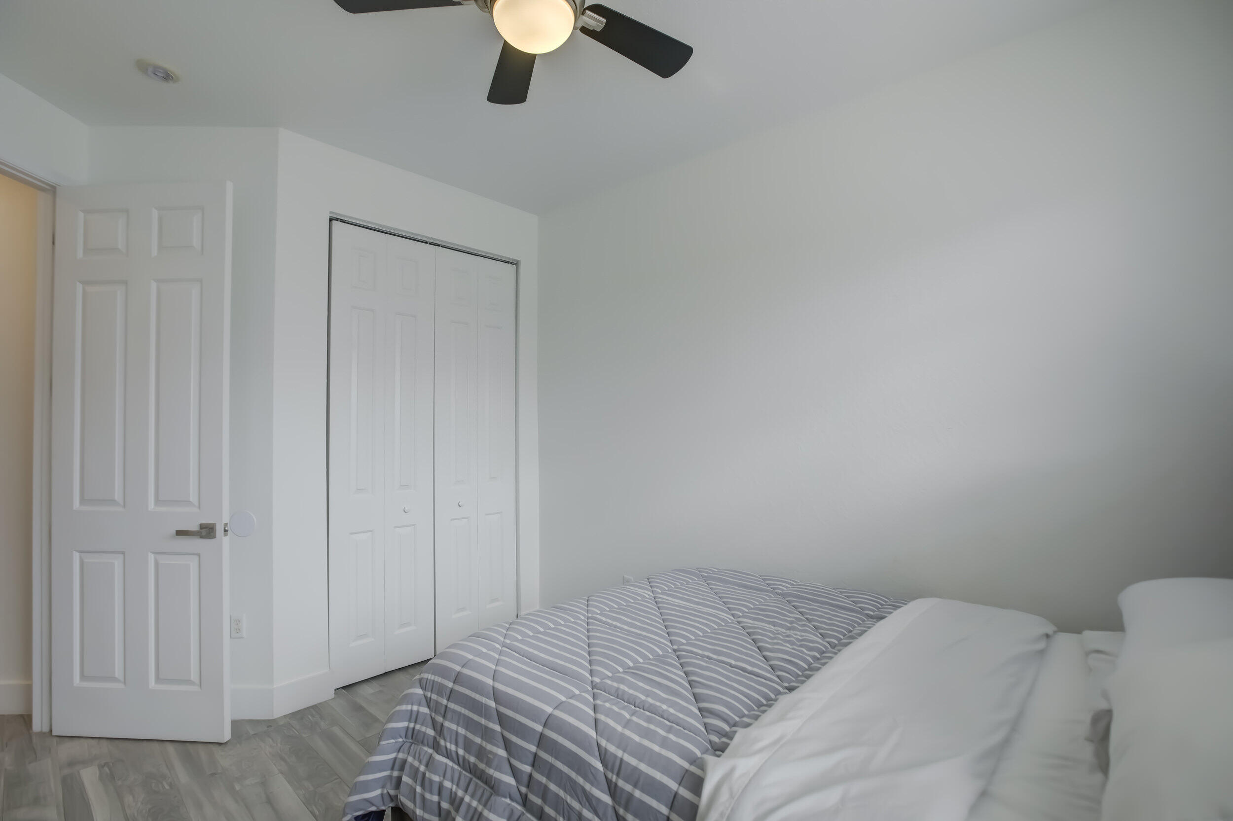 131 S East 7th Way 131