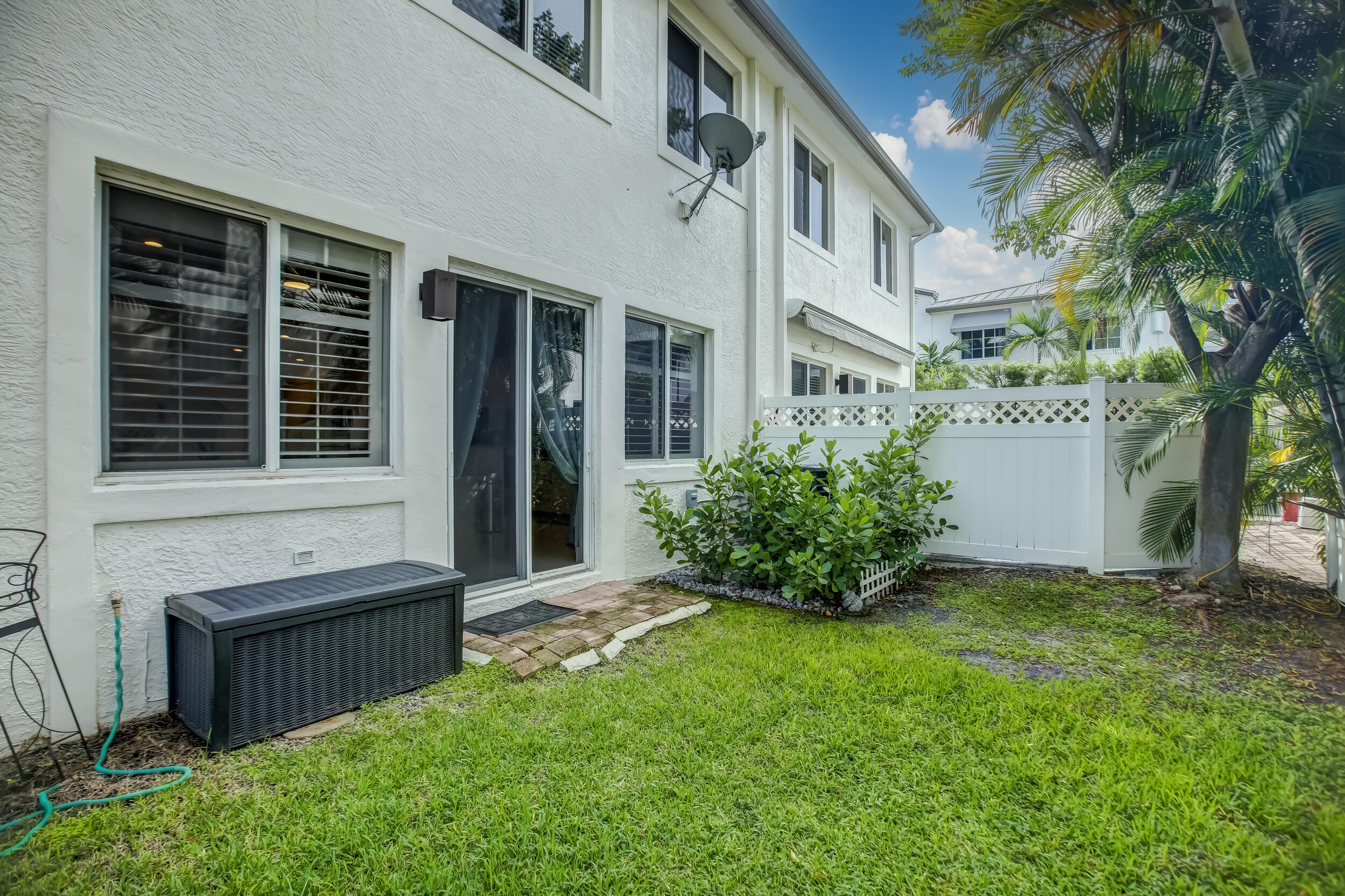 131 S East 7th Way 131