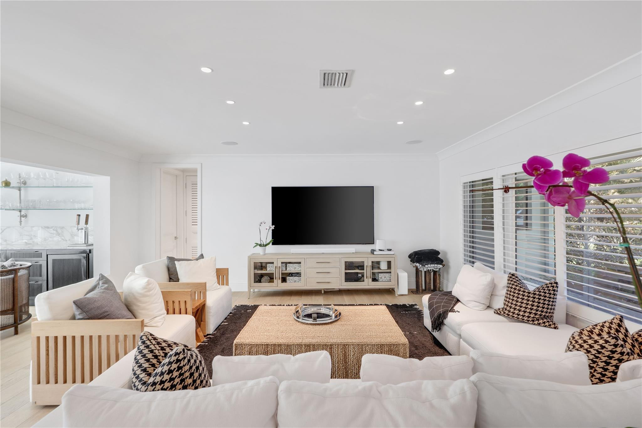 2300 SE 8TH Court