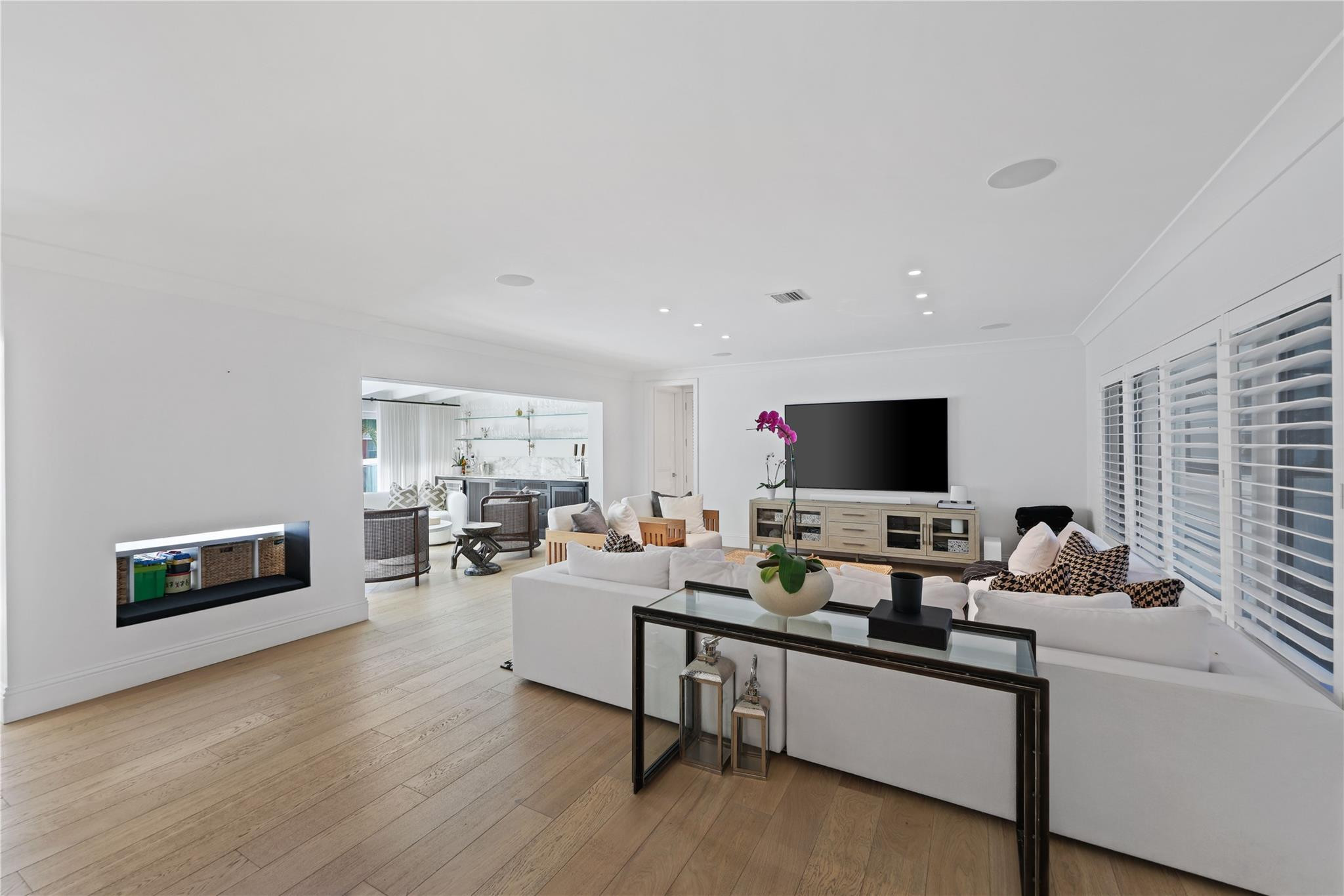 2300 SE 8TH Court