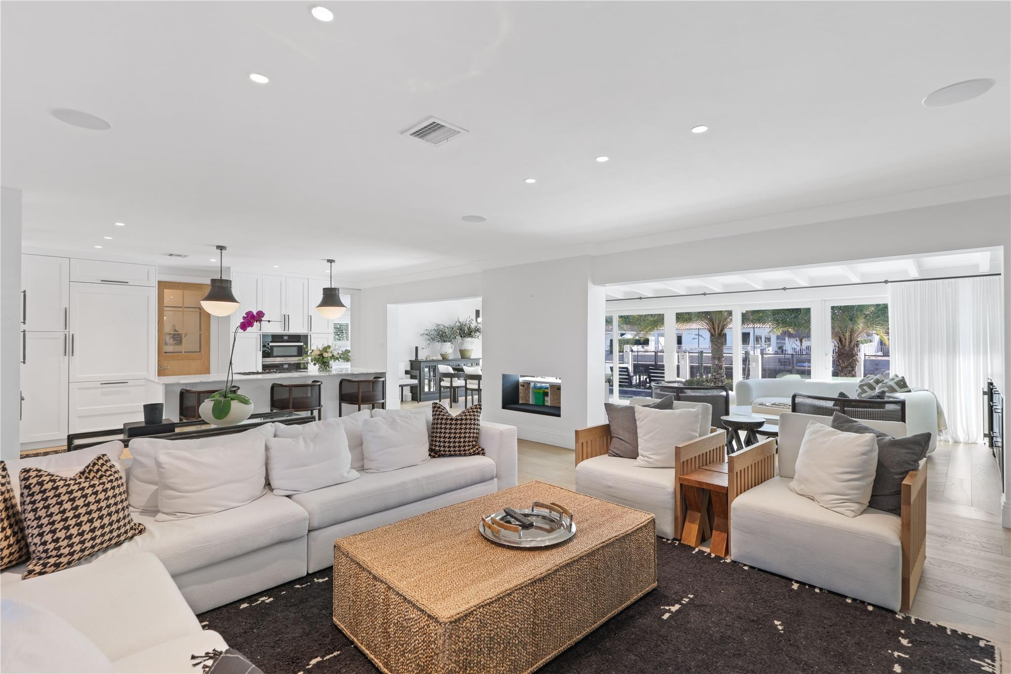 2300 SE 8TH Court