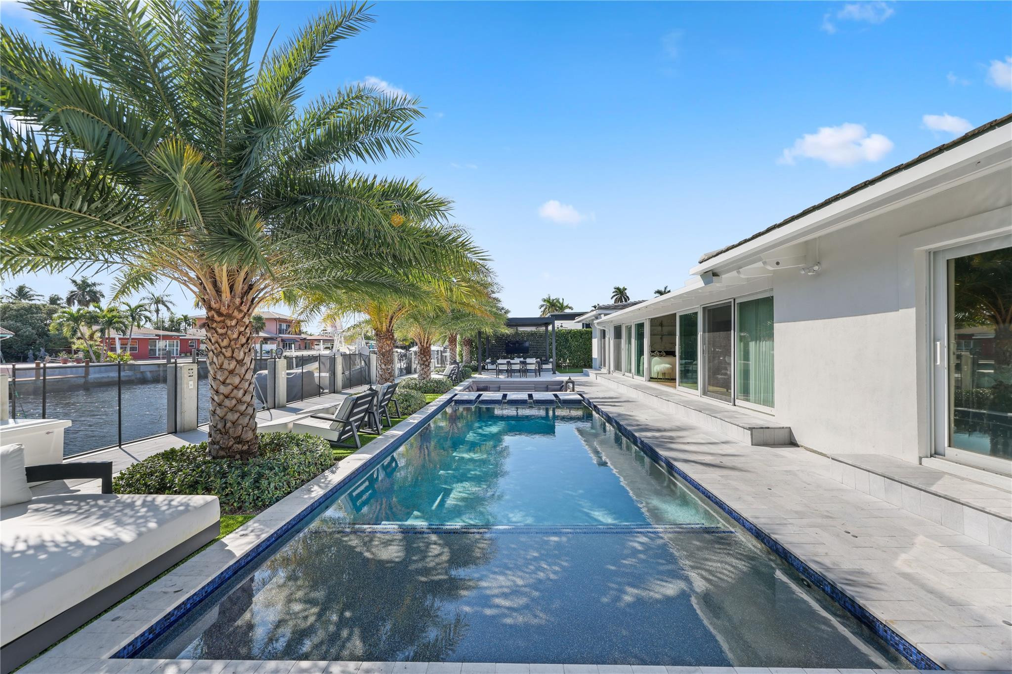 2300 SE 8TH Court