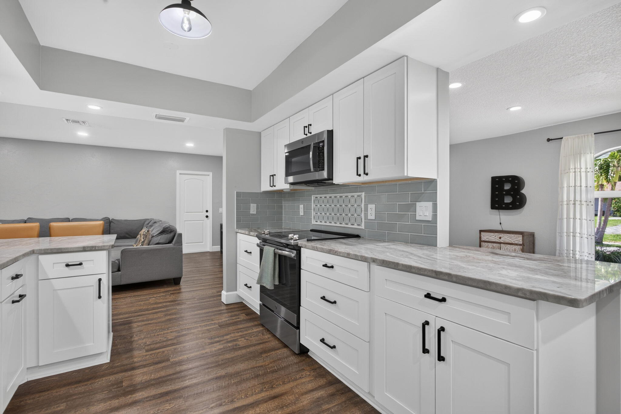 1717 NW 36TH Court