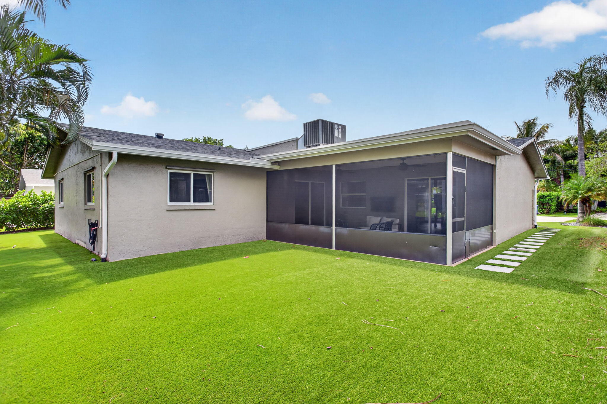 1717 NW 36TH Court