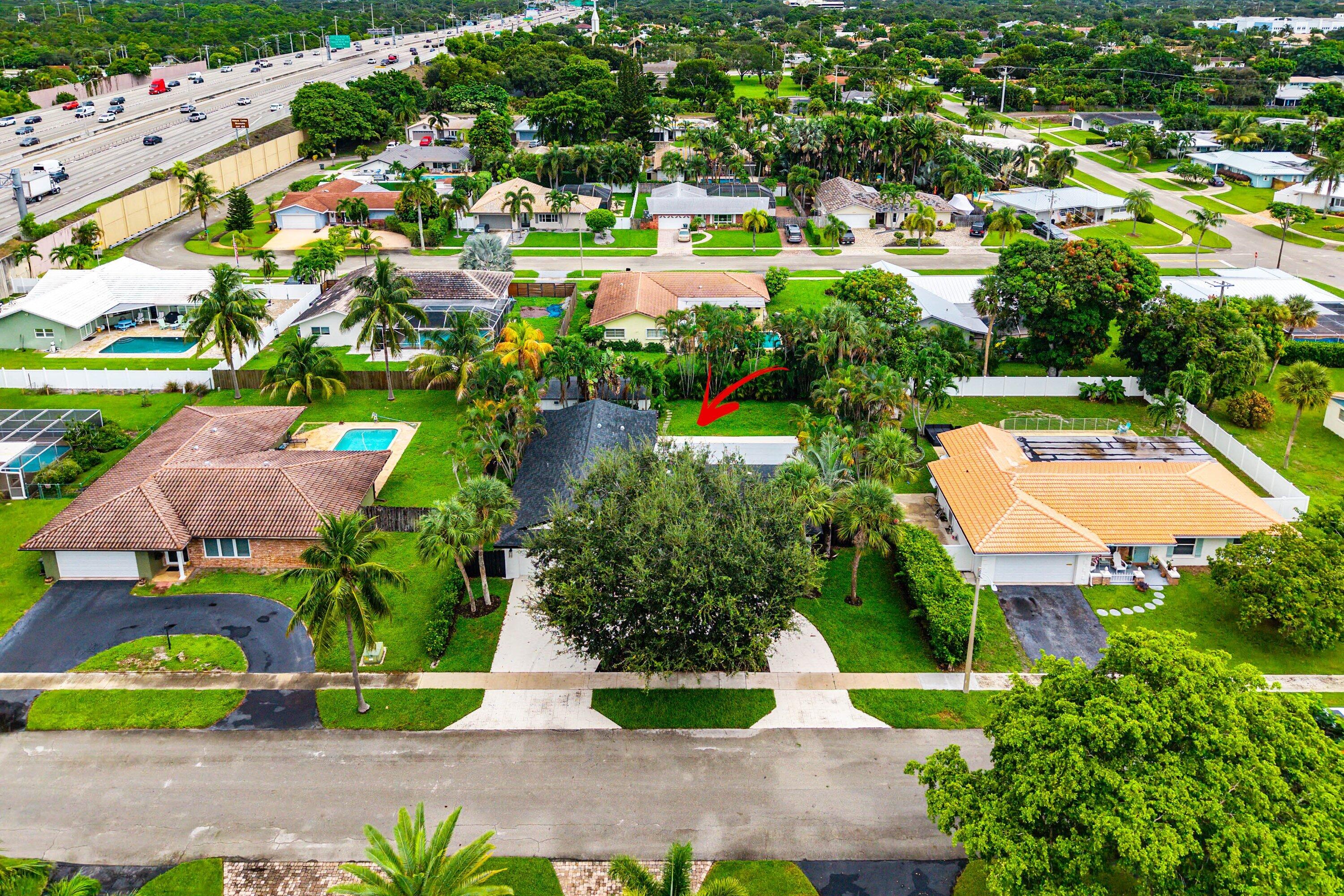 1551 SW 10th Street