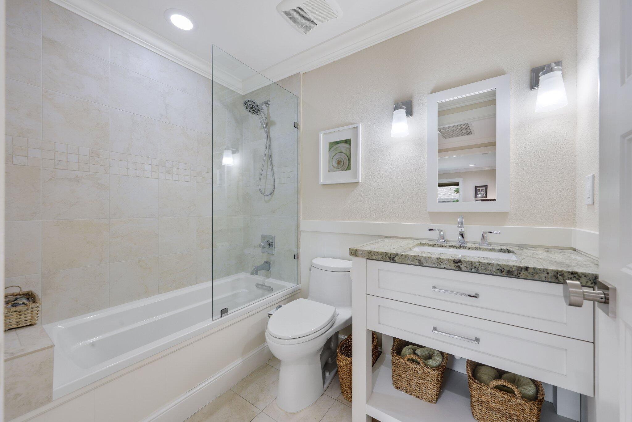 4535 Oak Tree Court