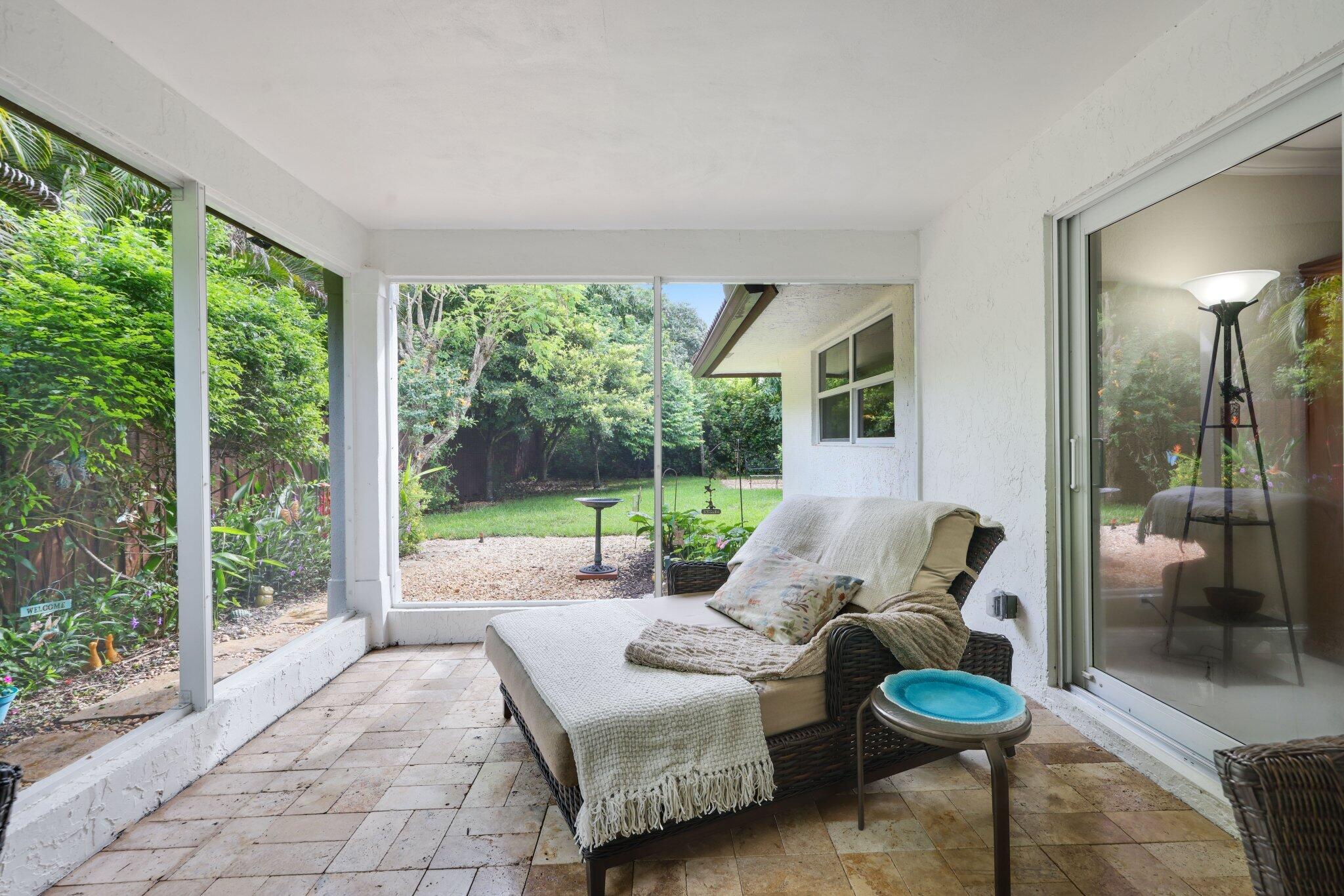 4535 Oak Tree Court