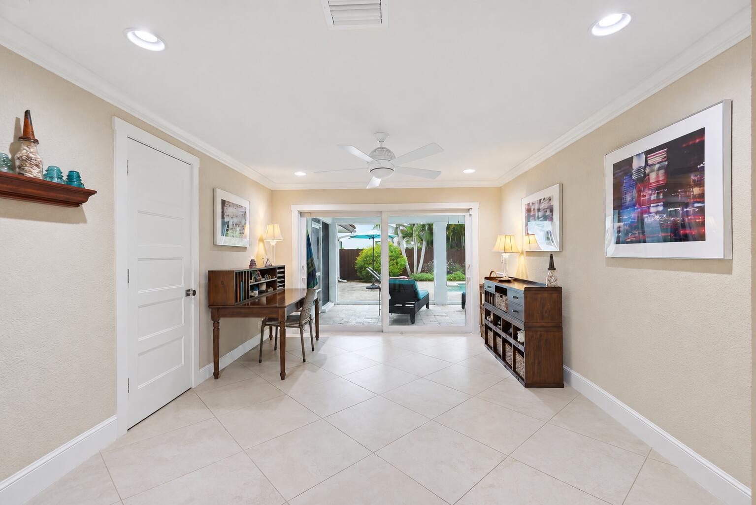 4535 Oak Tree Court