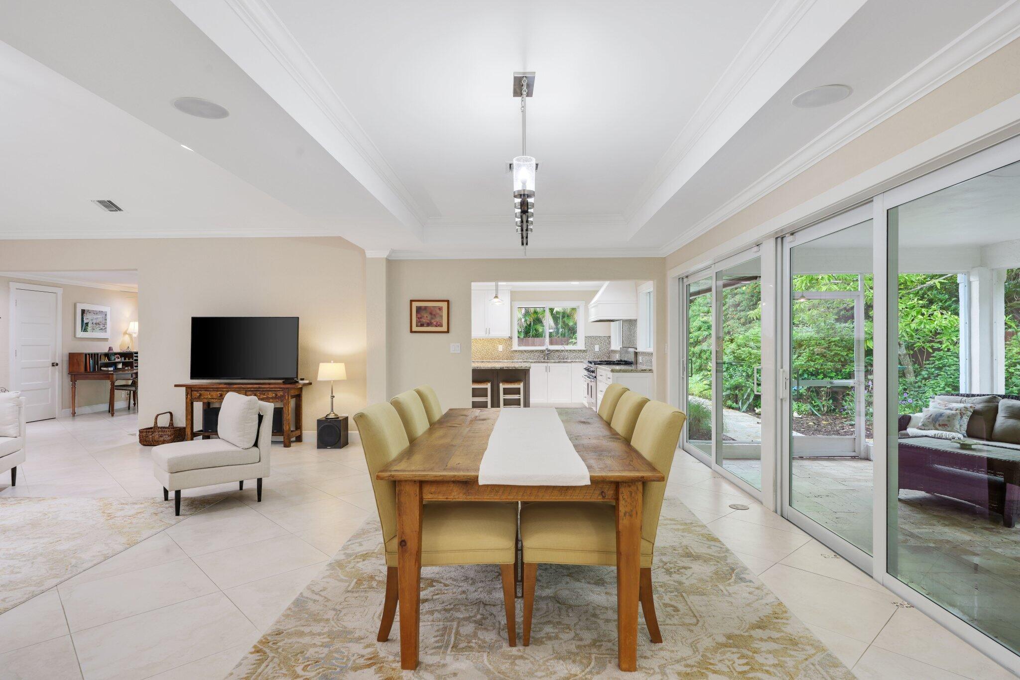 4535 Oak Tree Court