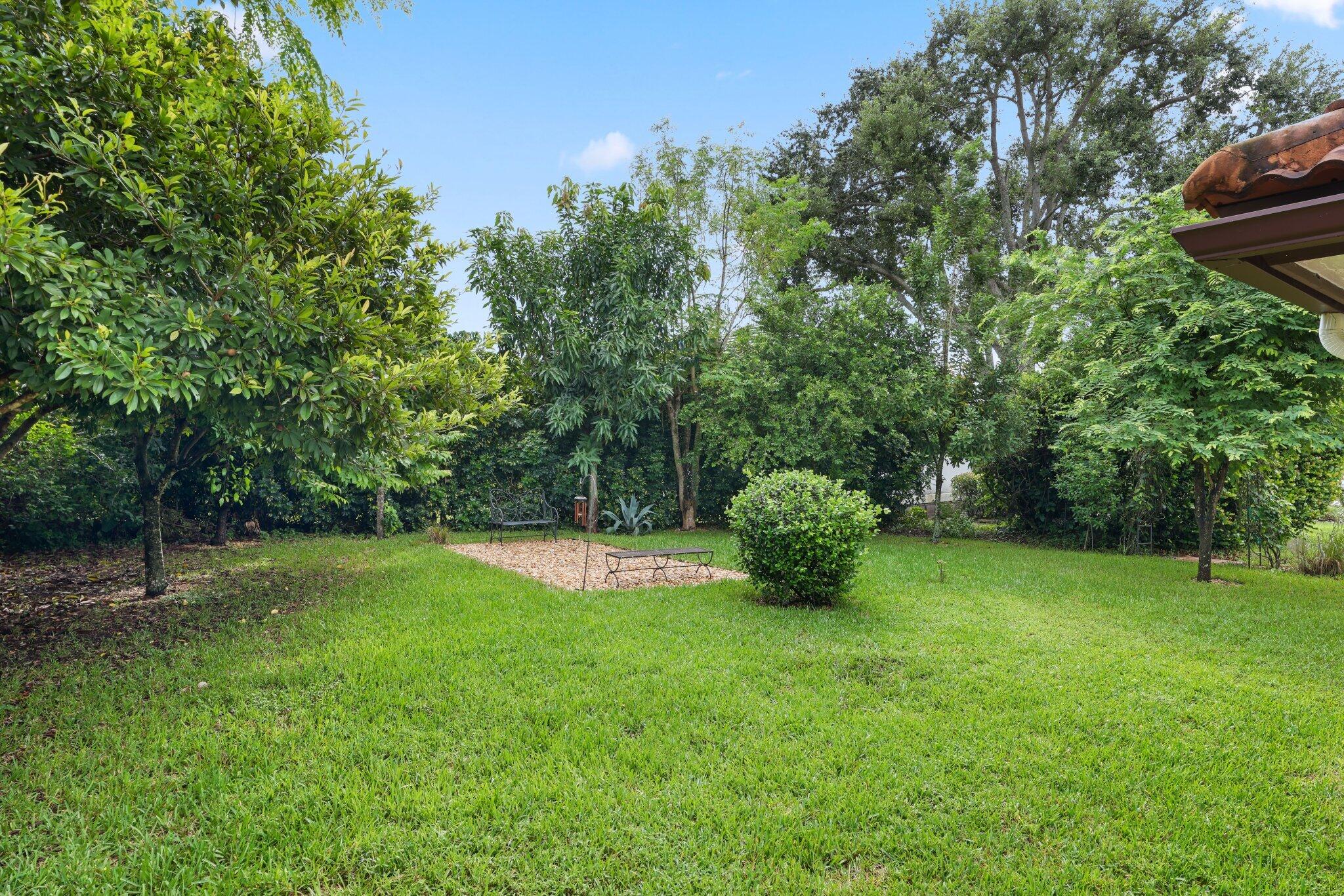 4535 Oak Tree Court