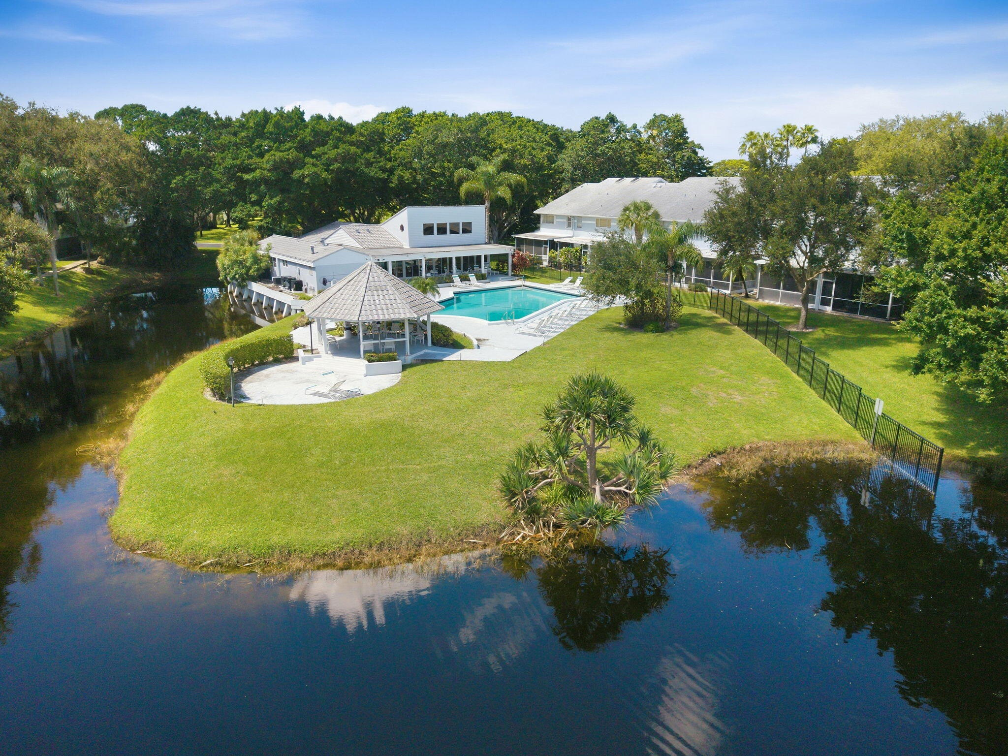 6045 OLD COURT Road 401