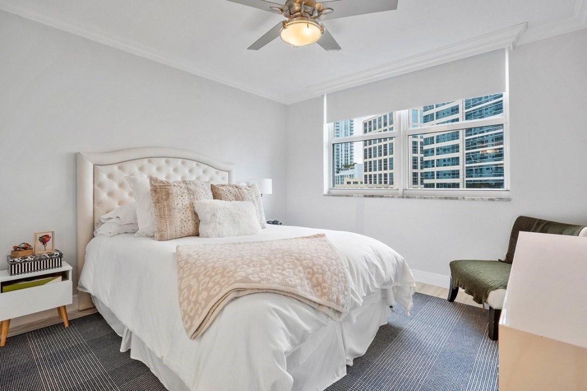 347 N New River Dr 1208