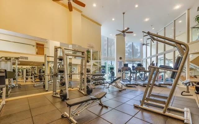 347 N New River Dr 1208