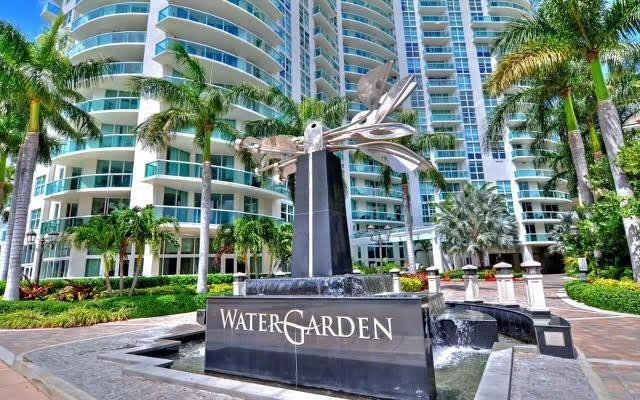 347 N New River Dr 1208