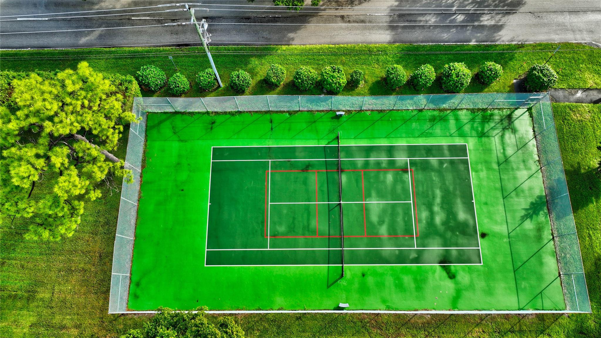 1421 SW 27th Ave 104