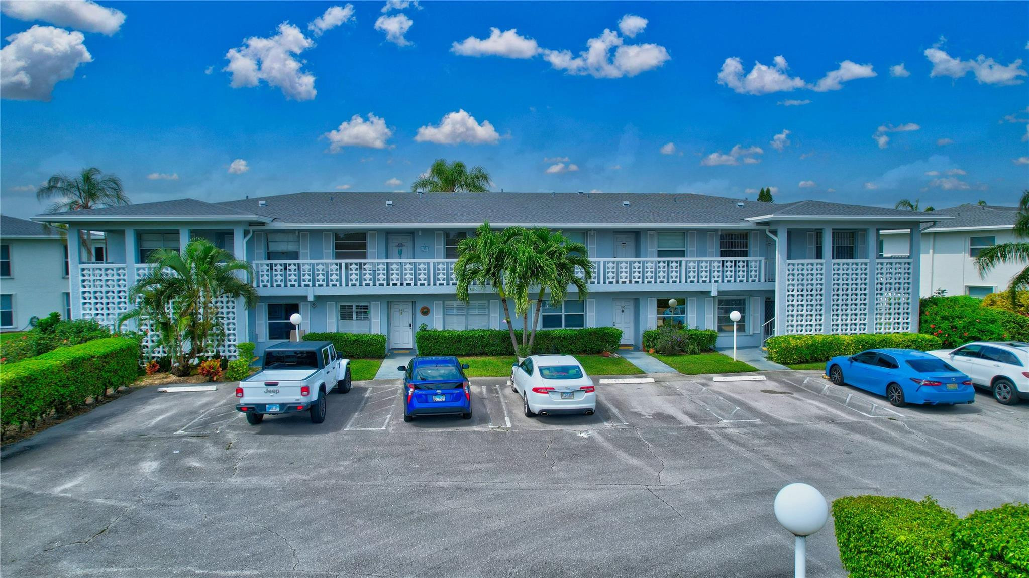 1421 SW 27th Ave 104