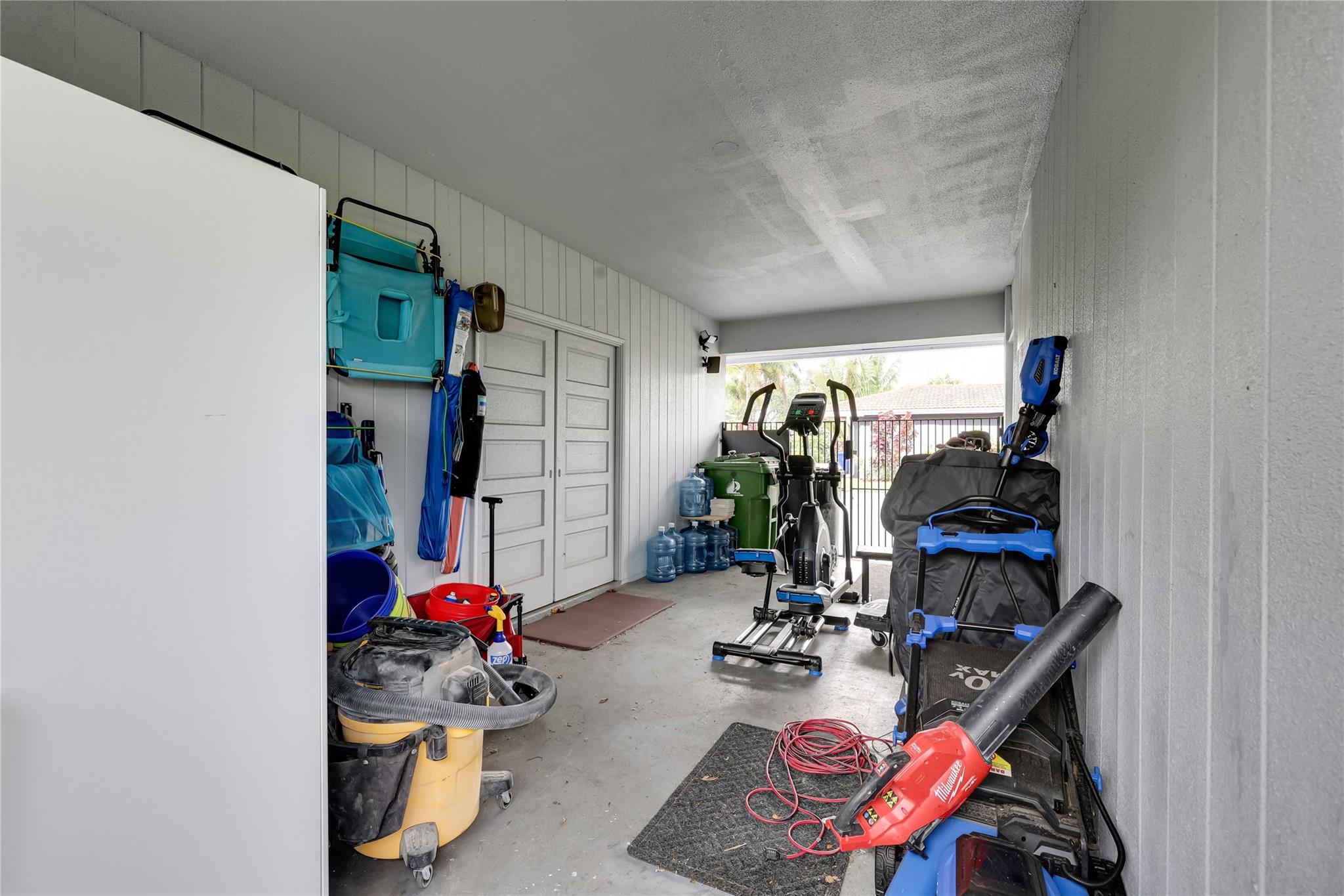 4815 NE 18th Ter