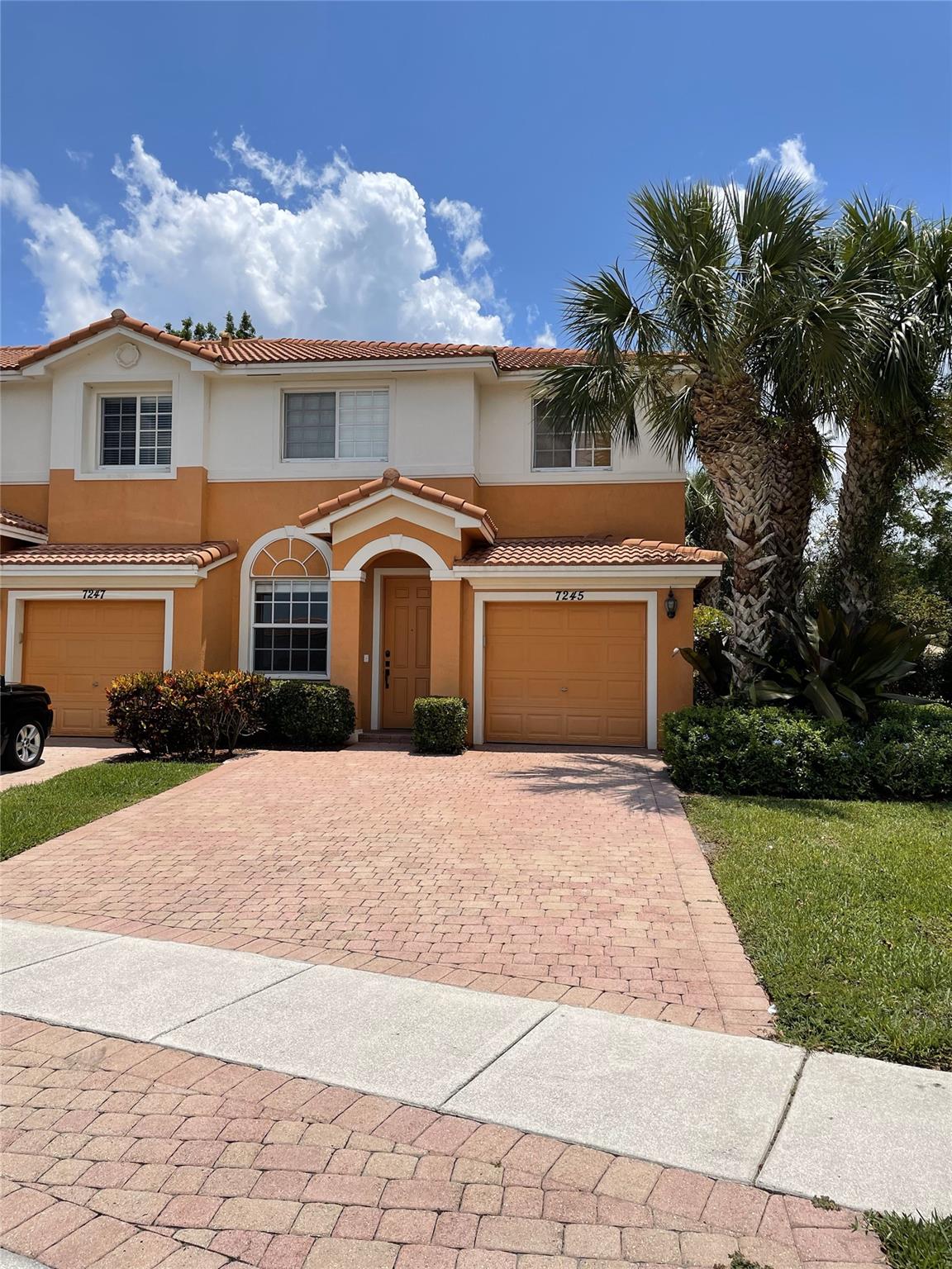 7245 Briella Dr
