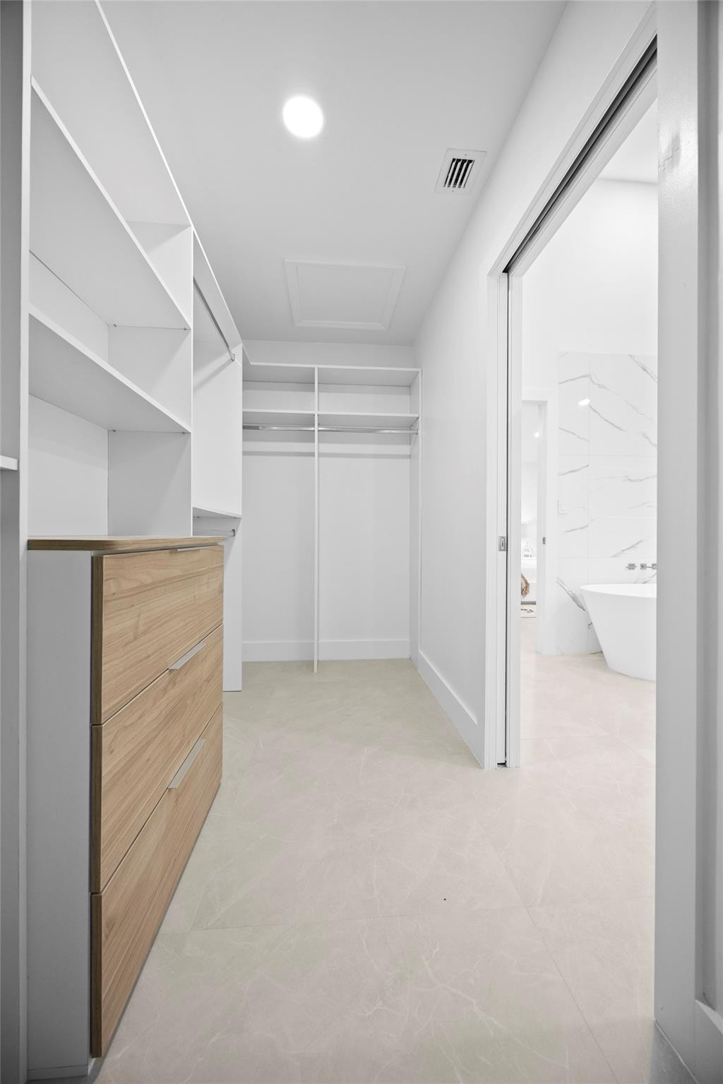 7571 Estrella Circle