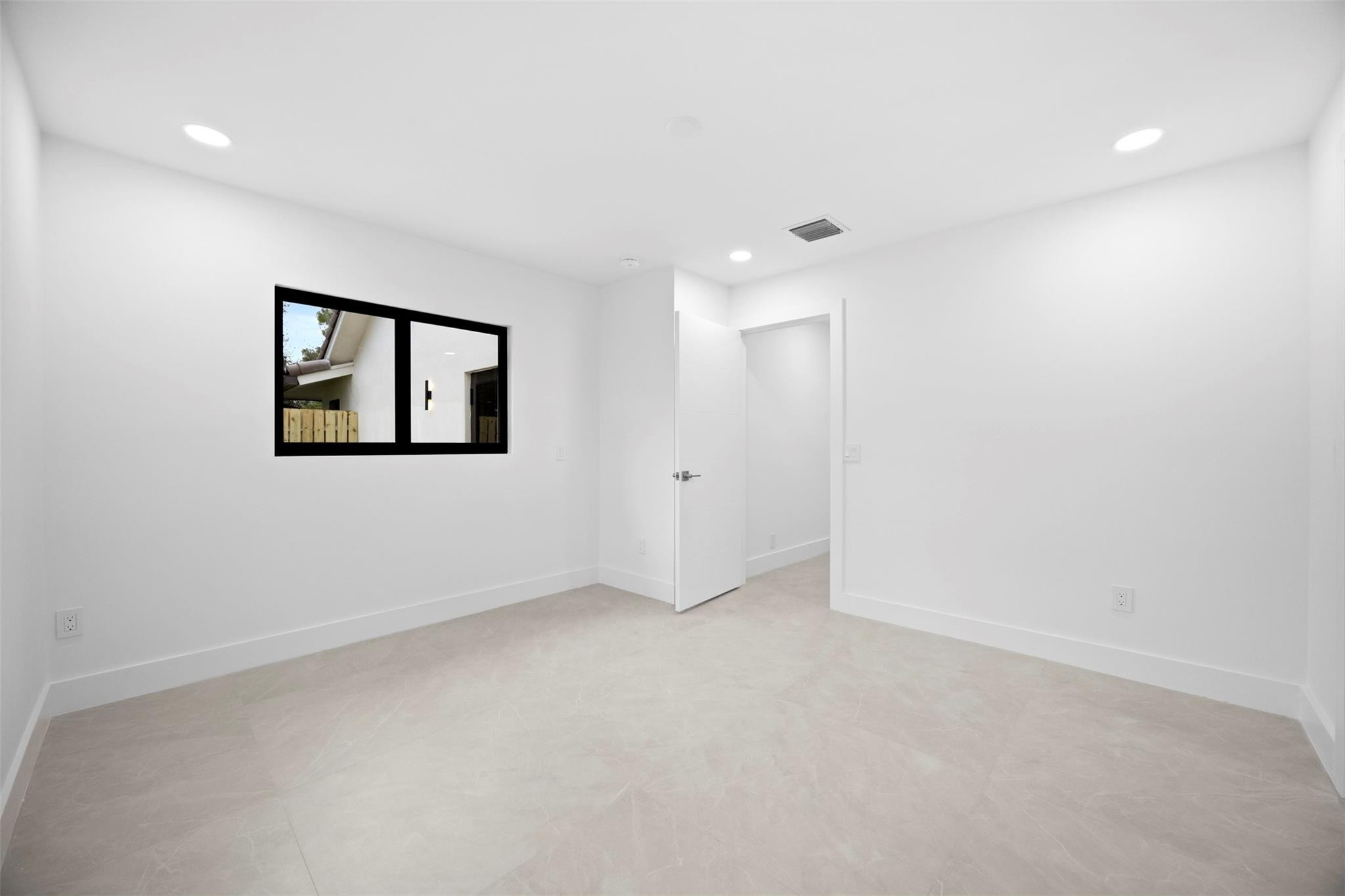 7571 Estrella Circle