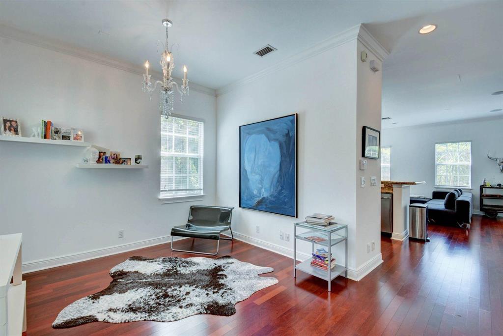 1036 W Heritage Club Circle