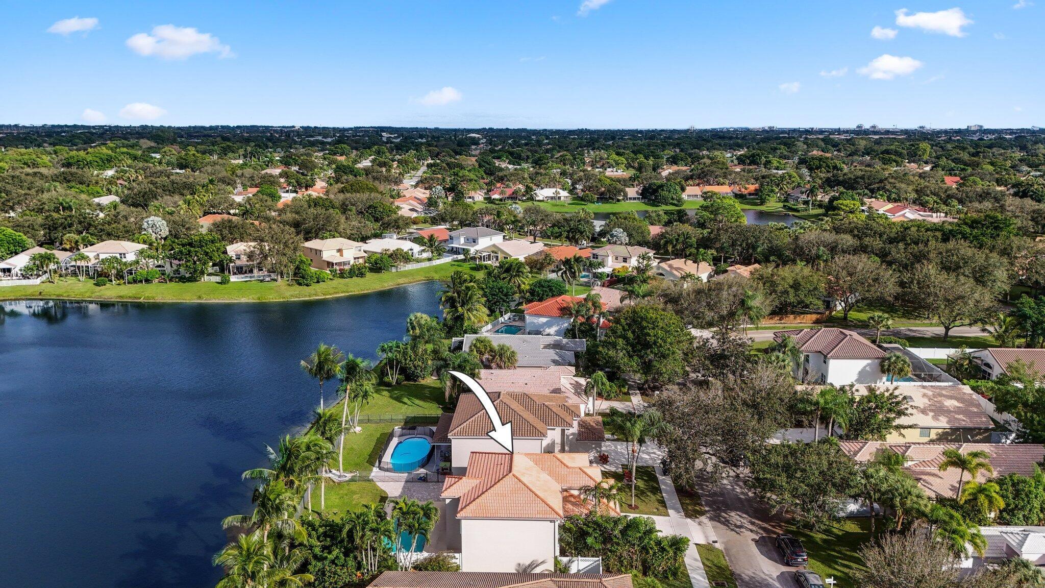 3995 Laurelwood Lane