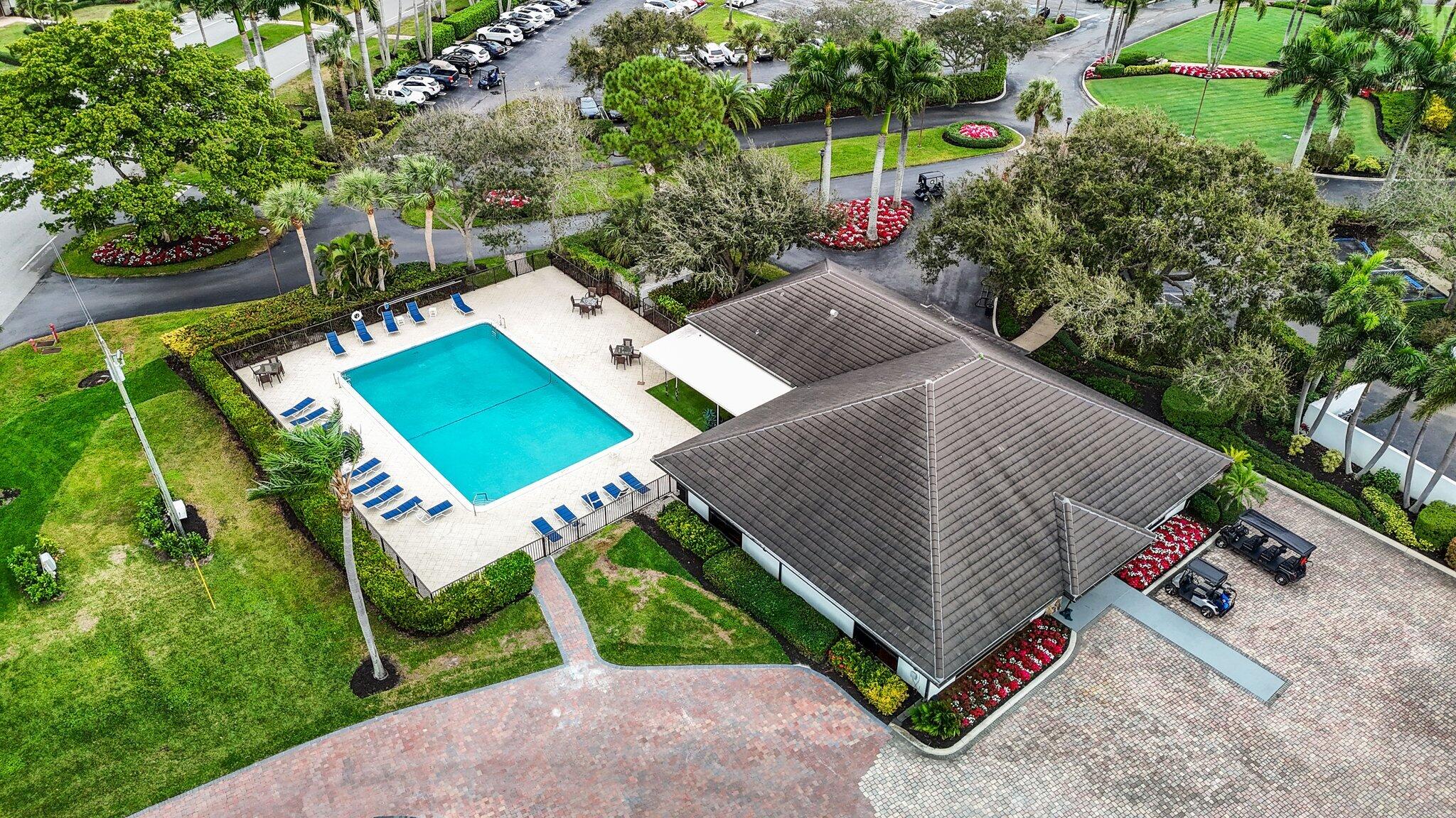 4315 Lakewood Drive