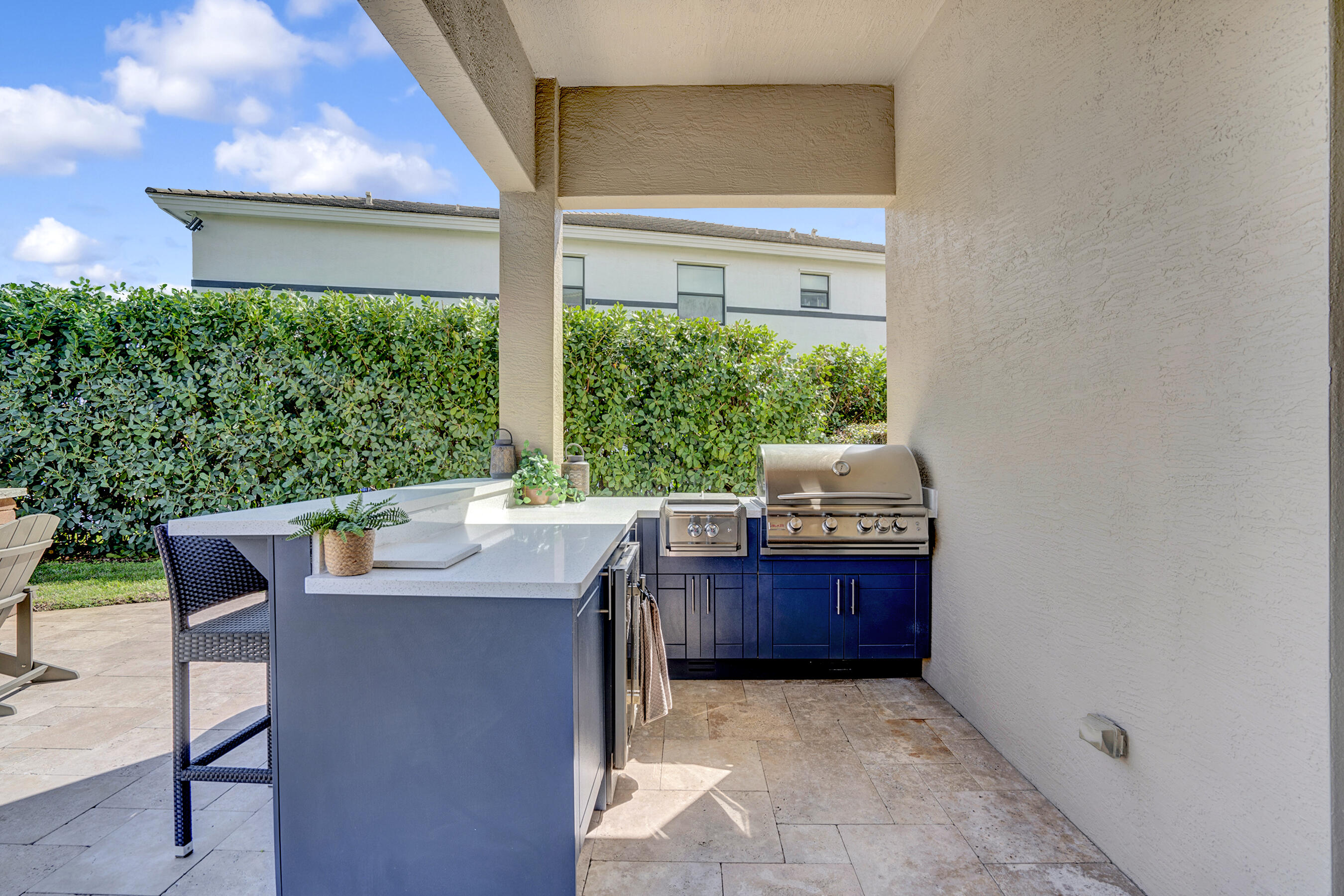 9463 Equus Circle