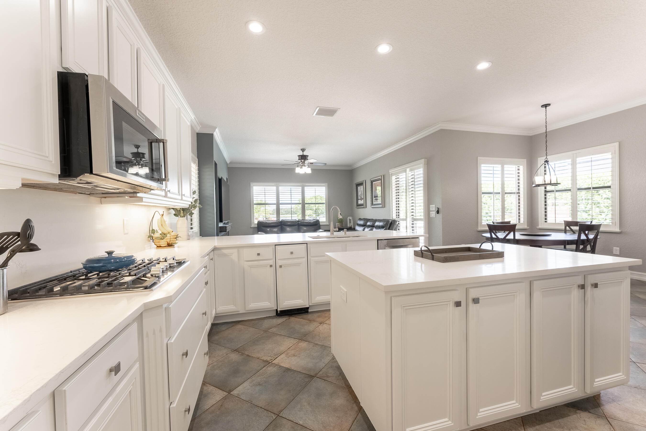 9463 Equus Circle