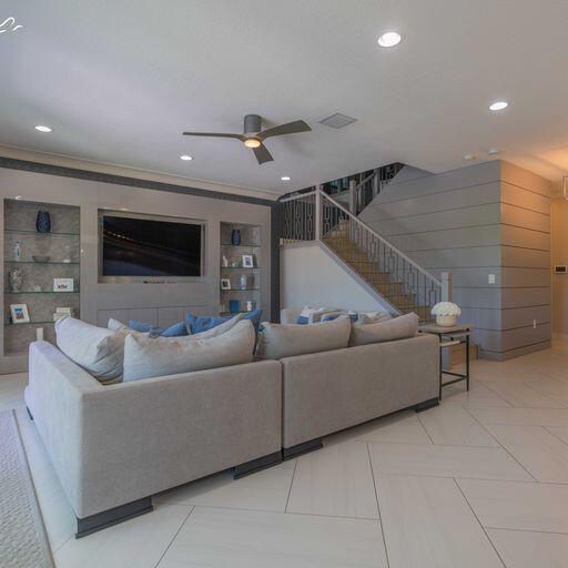 9651 Sterling Shores Street