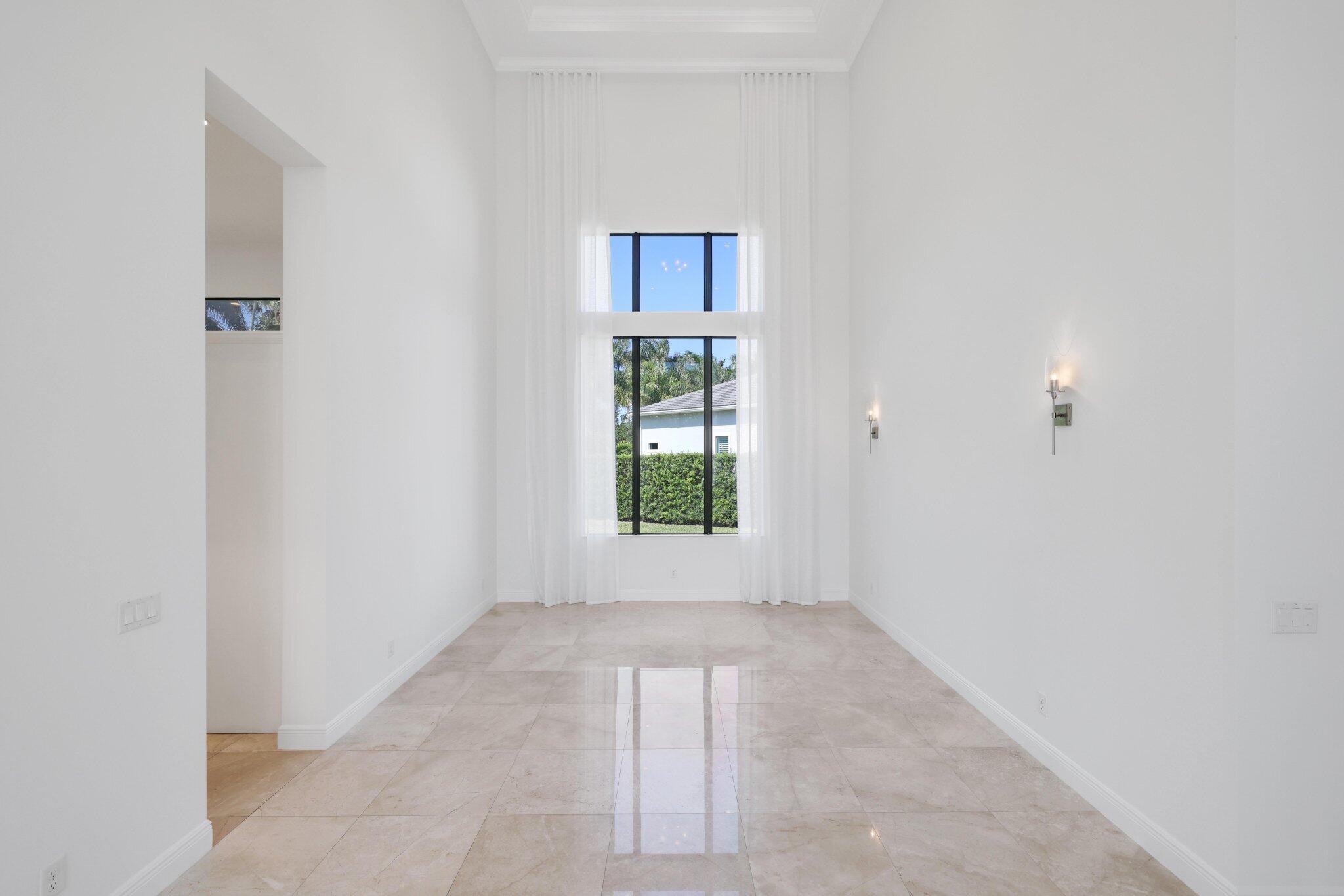 2751 NW 70th Boulevard