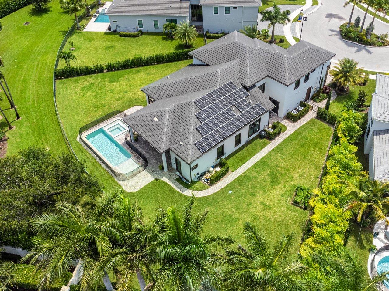 2751 NW 70th Boulevard