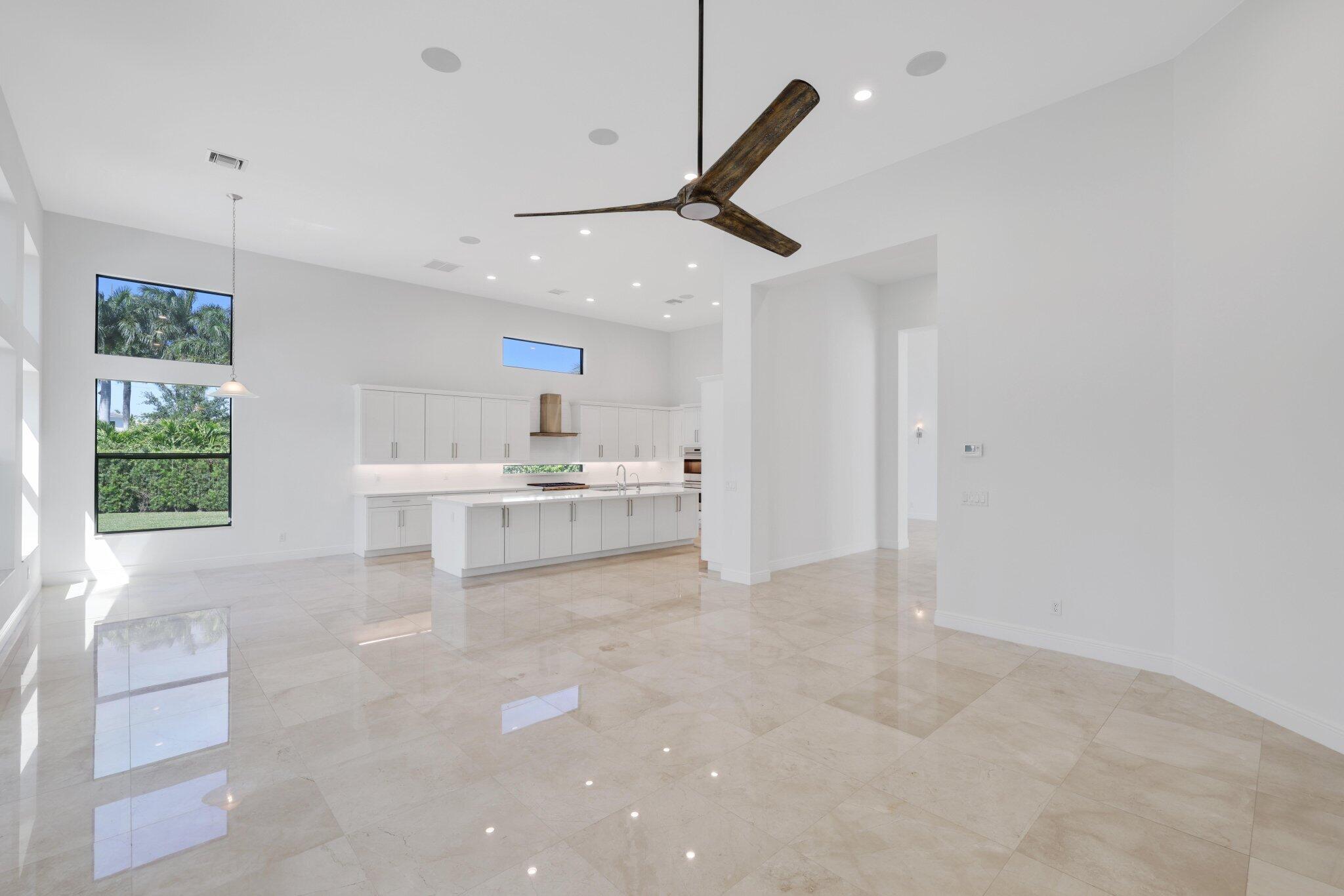 2751 NW 70th Boulevard