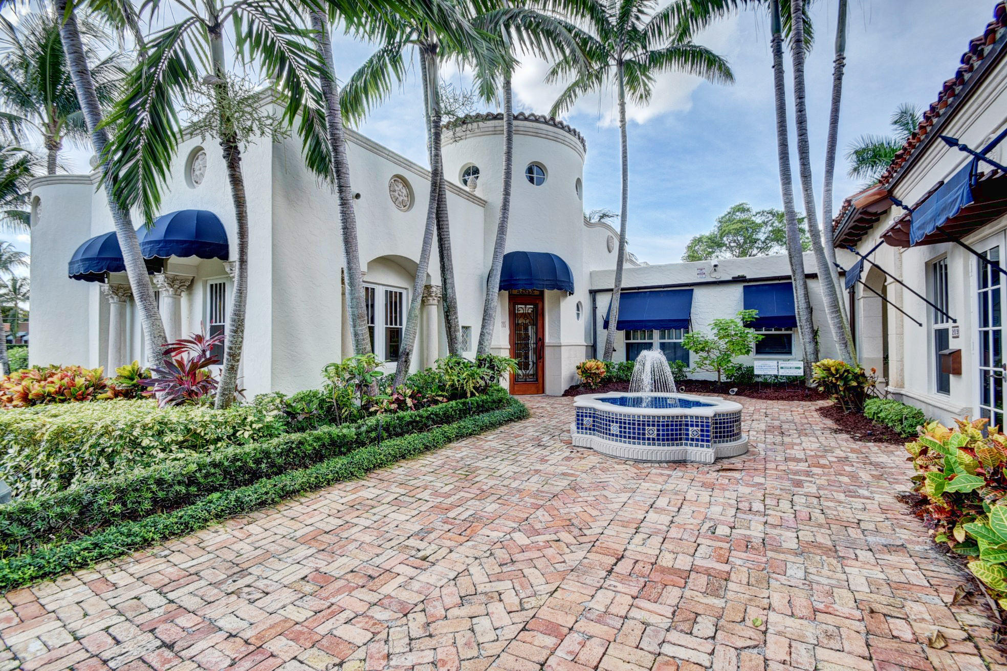 205 NE 5th Ter Terrace