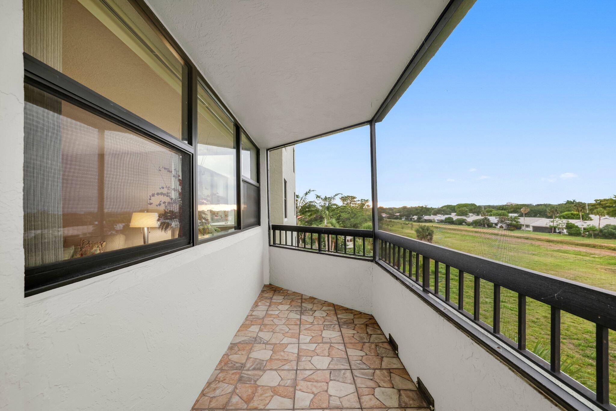 6463 La Costa Drive 403